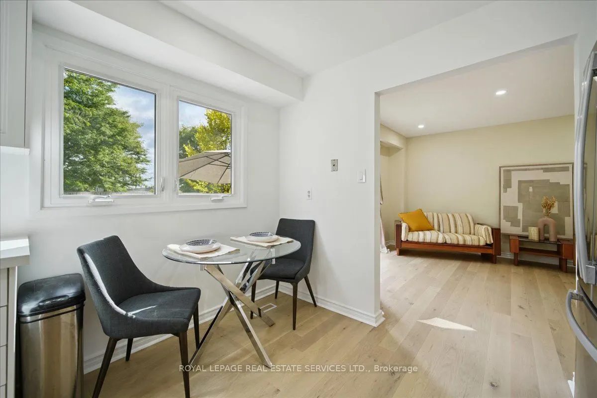 19 Millsborough Crescent