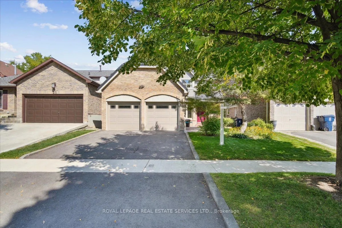 19 Millsborough Crescent
