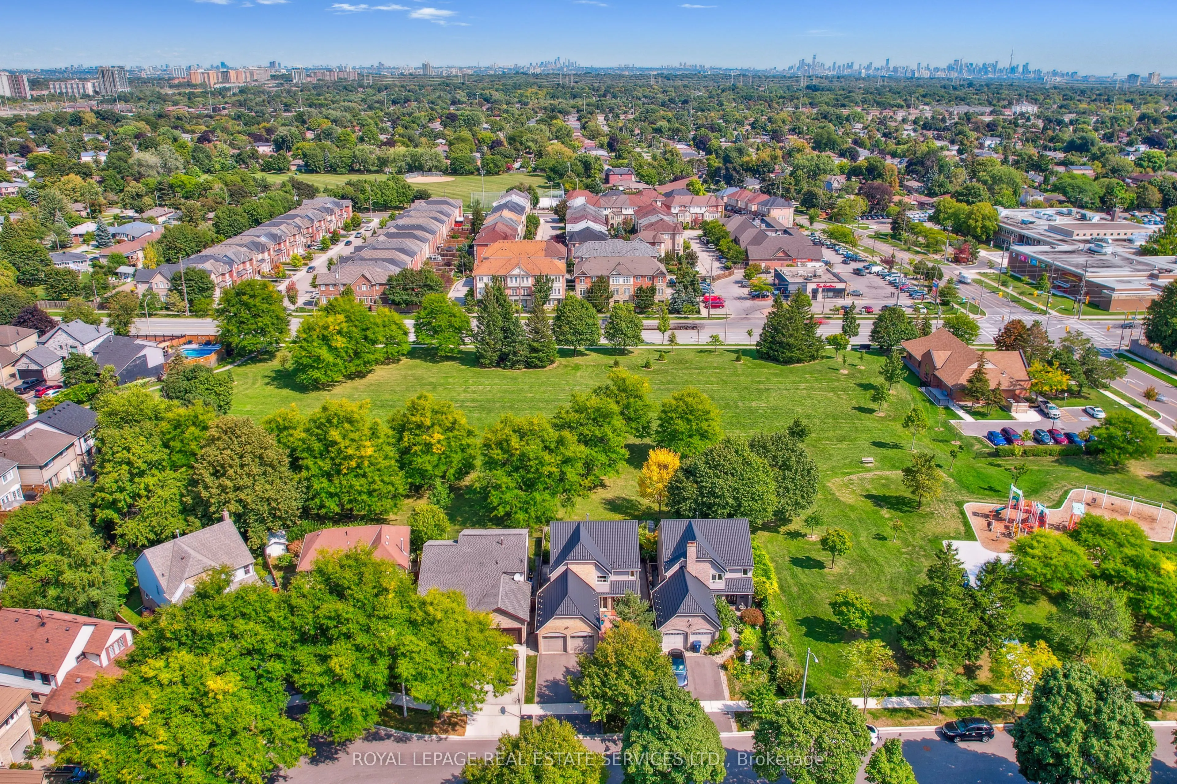 19 Millsborough Crescent