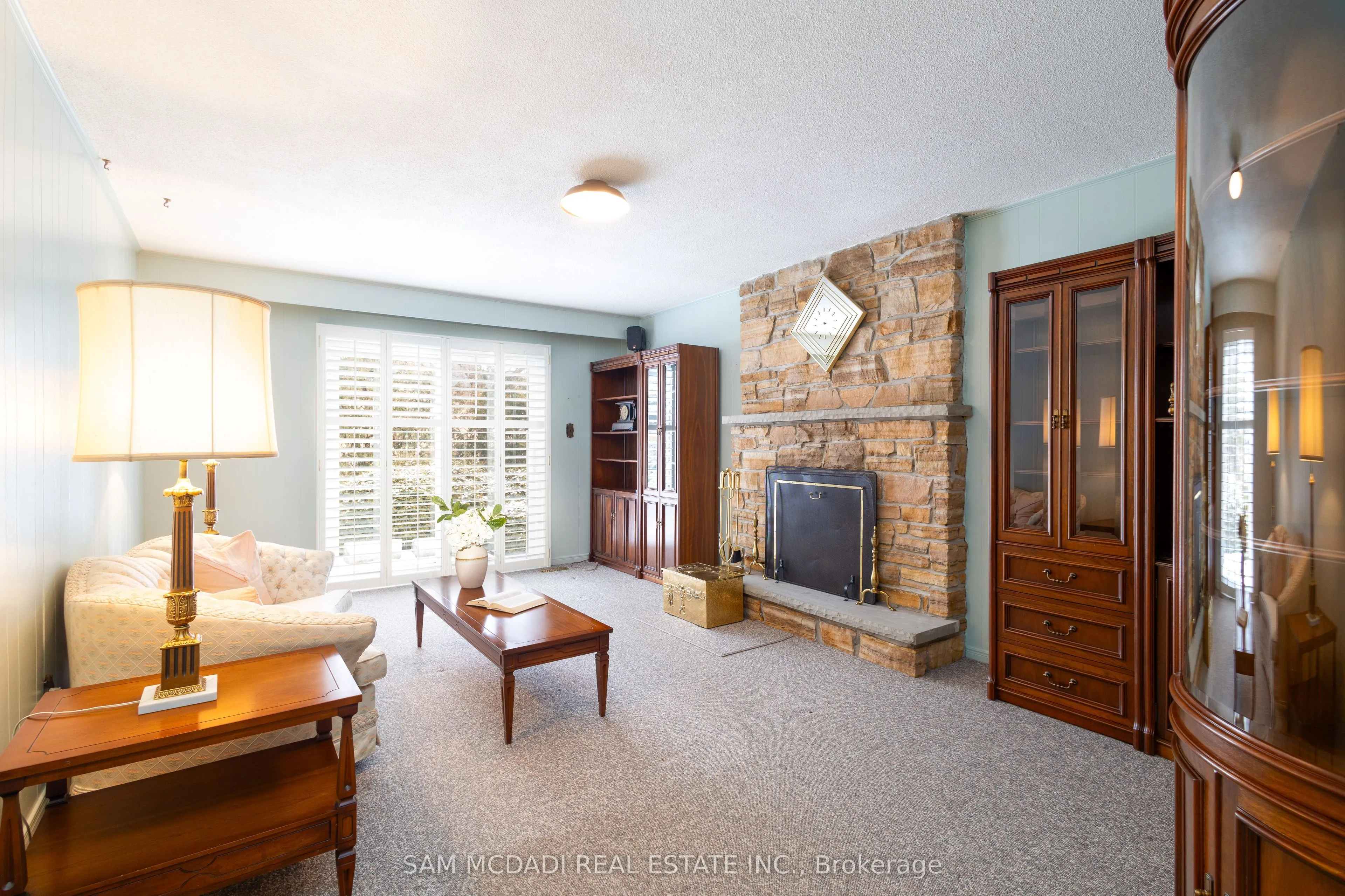 2529 Claymore Crescent