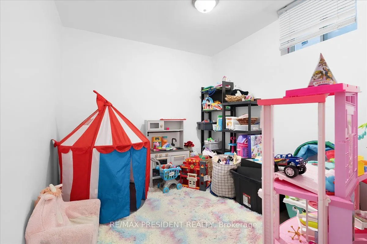 56 Natronia Trail