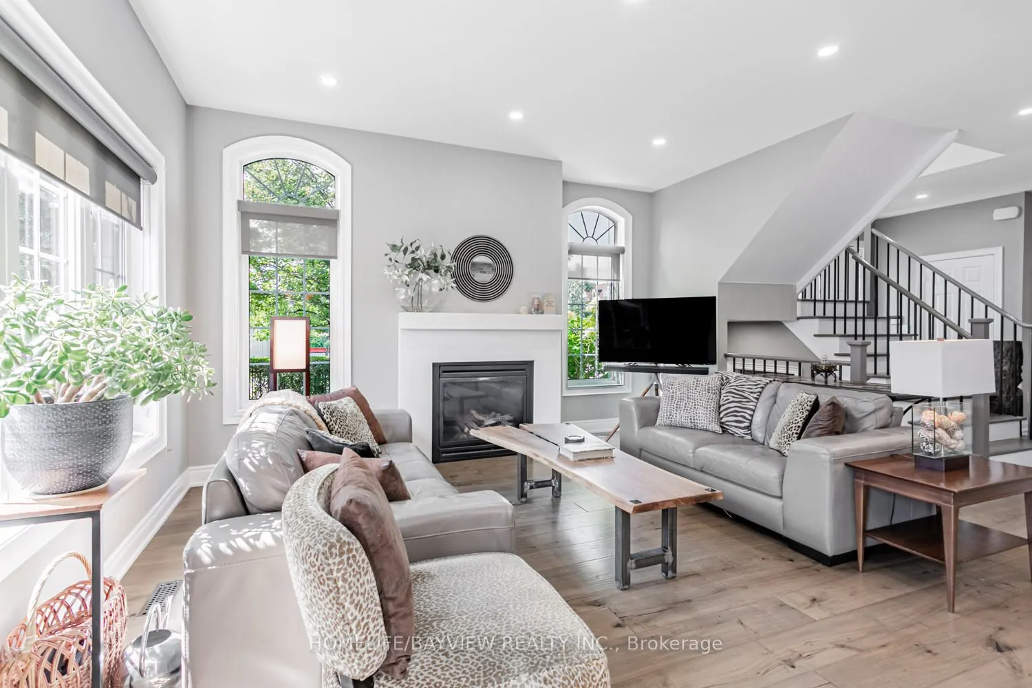 4989 Sebastian Drive