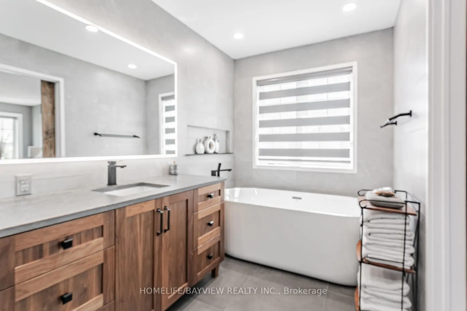 4989 Sebastian Drive