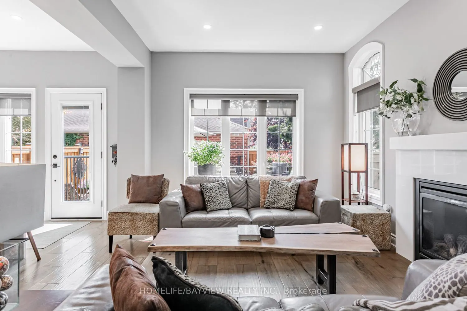 4989 Sebastian Drive