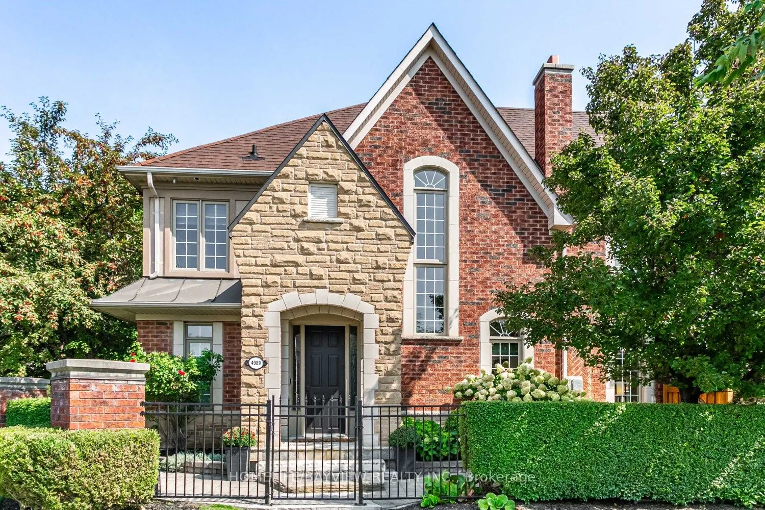 4989 Sebastian Drive