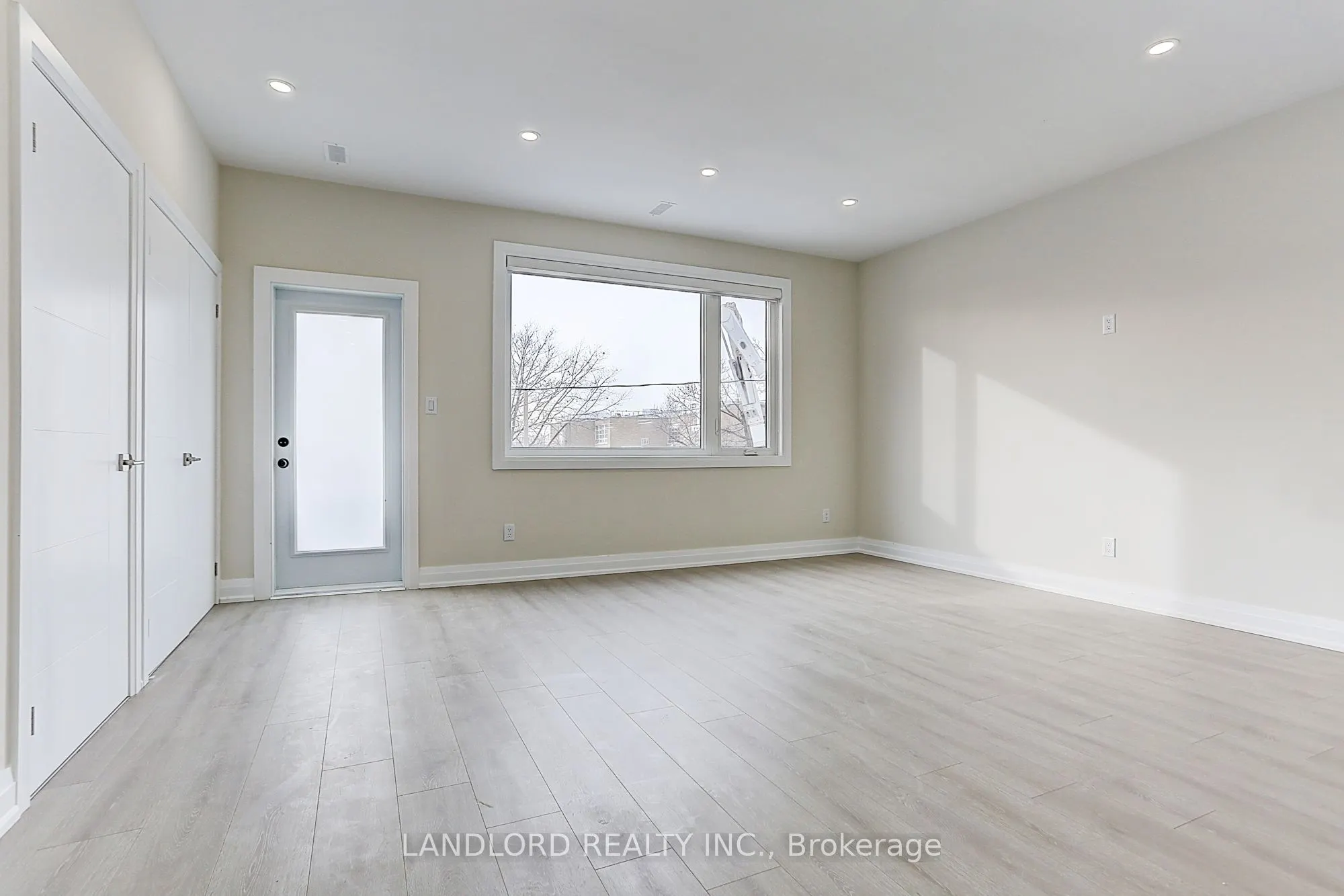 2071 Keele Street, #Upper