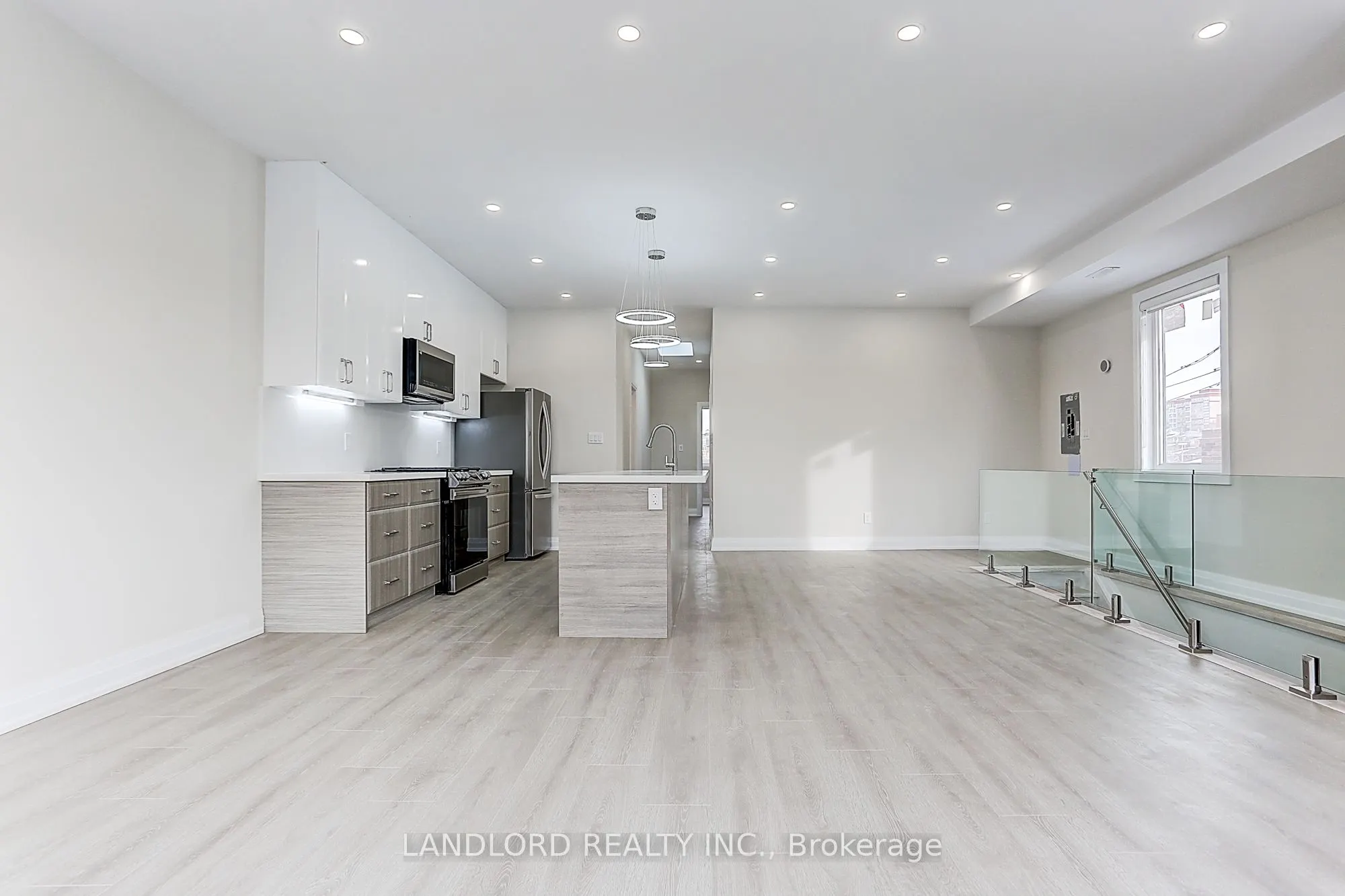 2071 Keele Street, #Upper