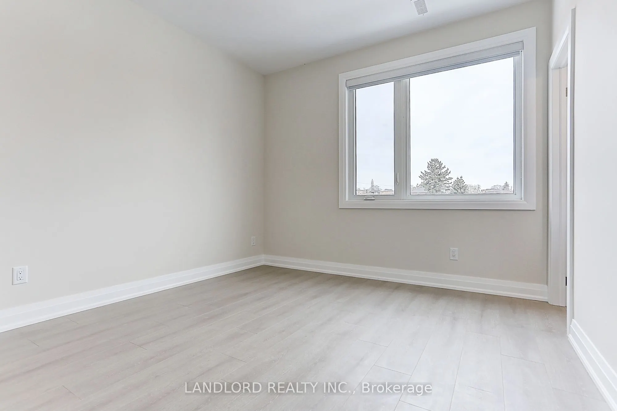 2071 Keele Street, #Upper