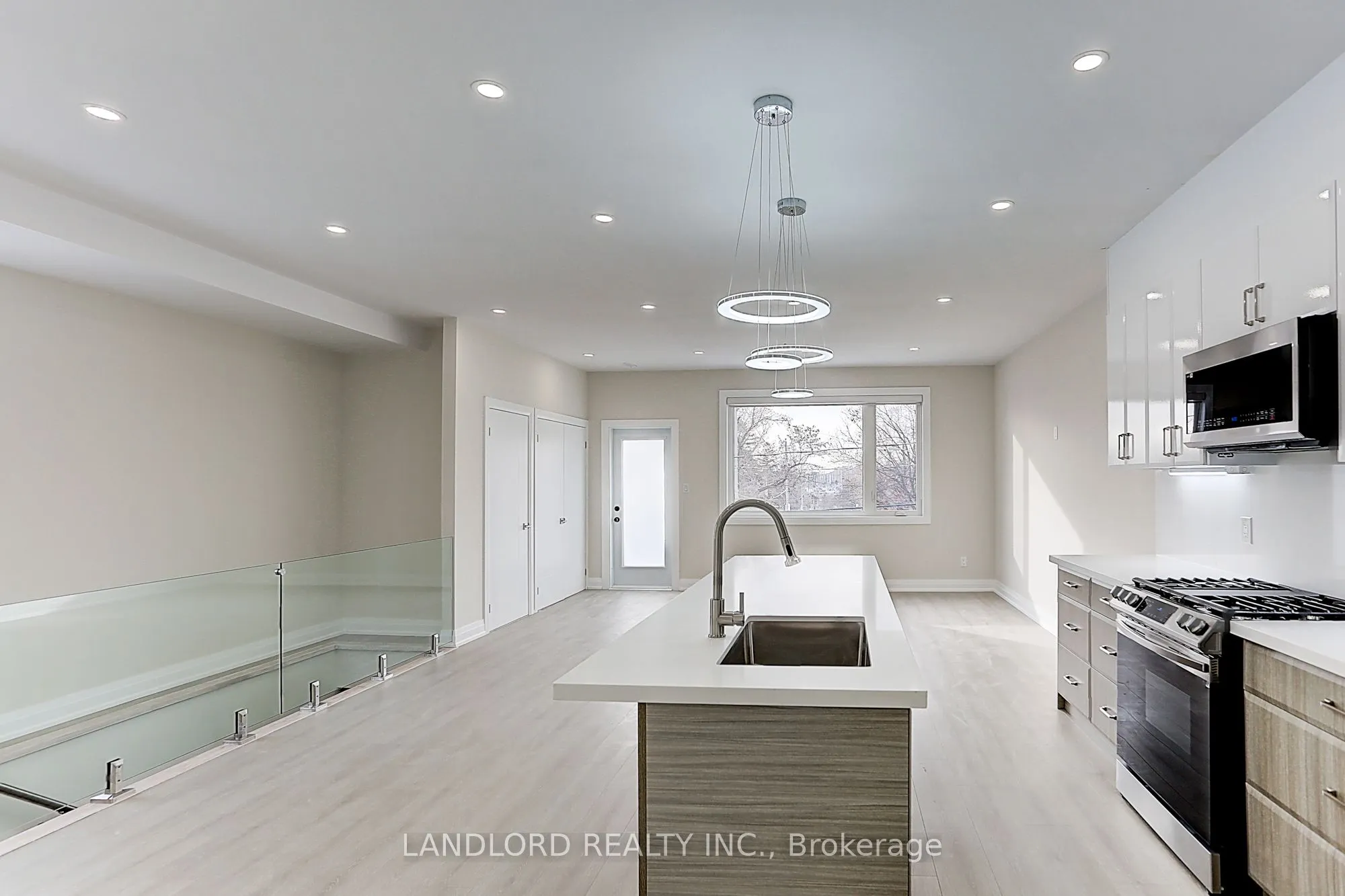 2071 Keele Street, #Upper