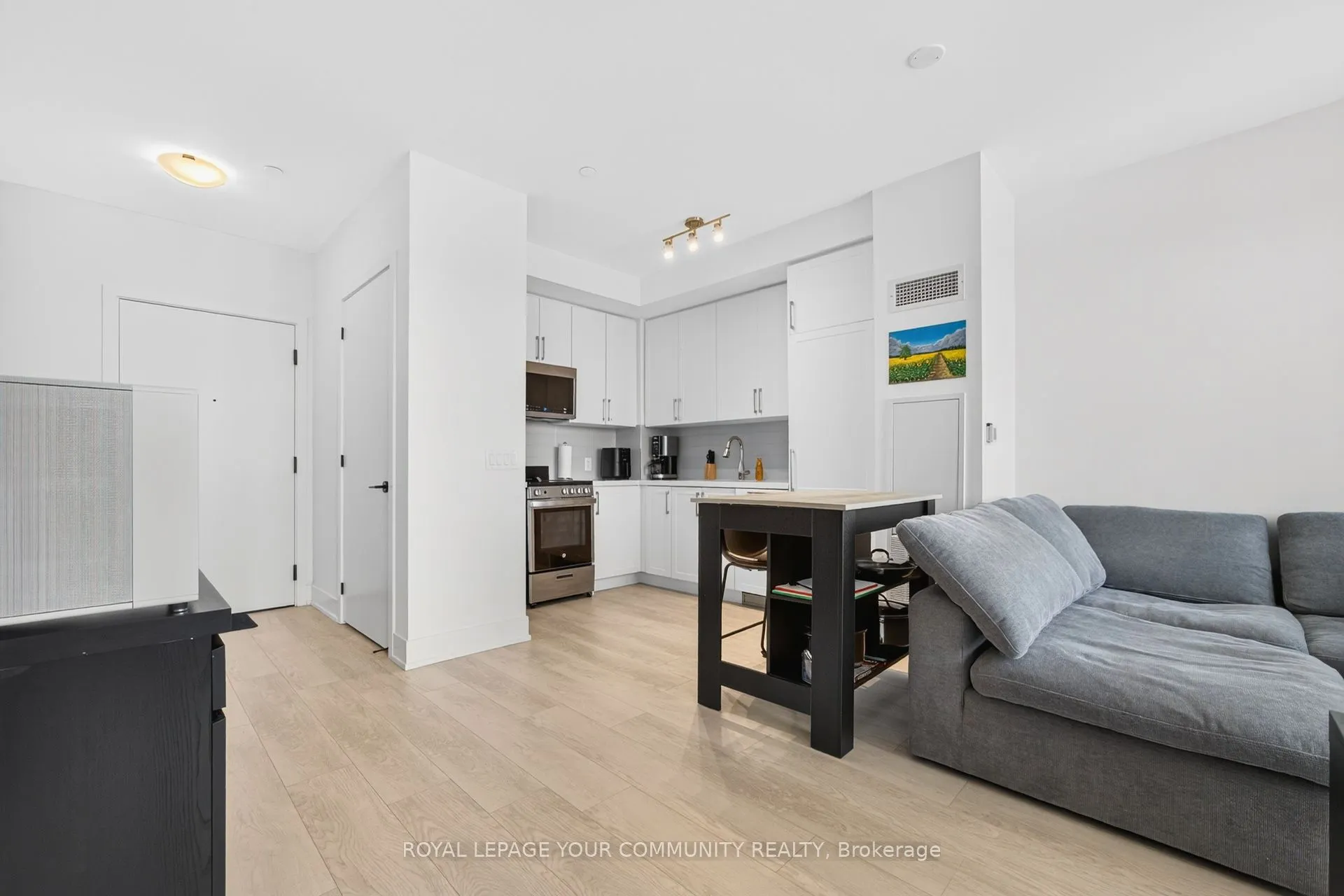 2450 Old Bronte Road, #607