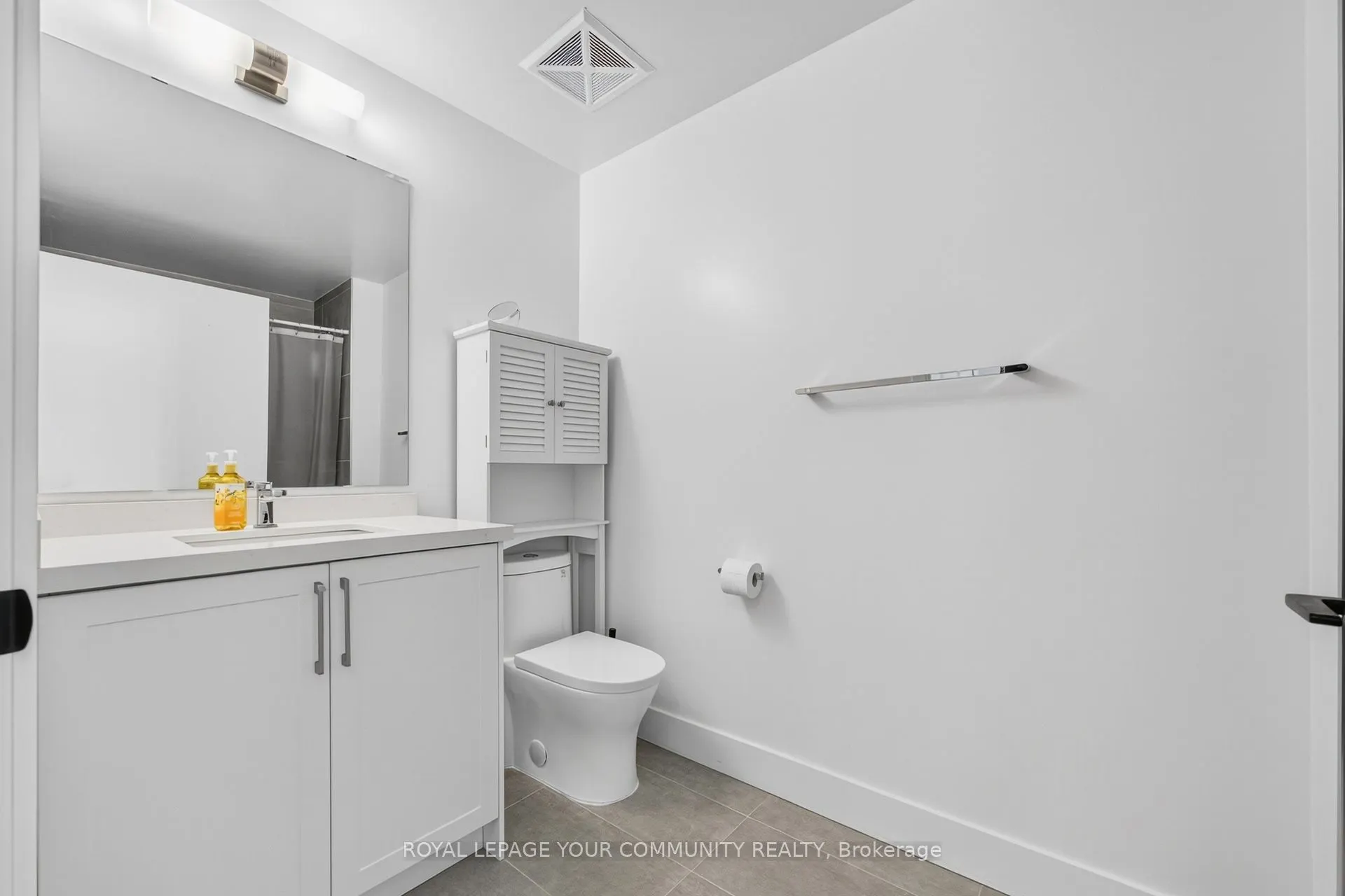 2450 Old Bronte Road, #607