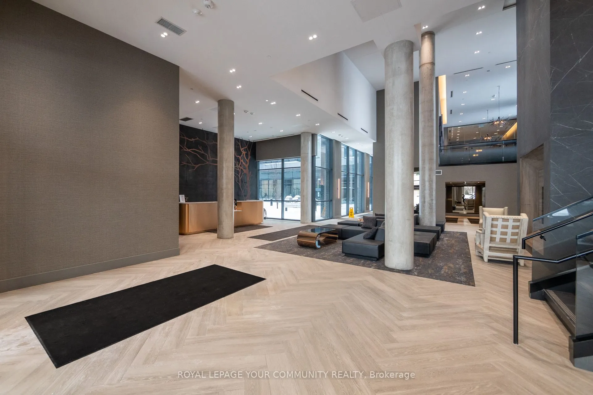 2450 Old Bronte Road, #607