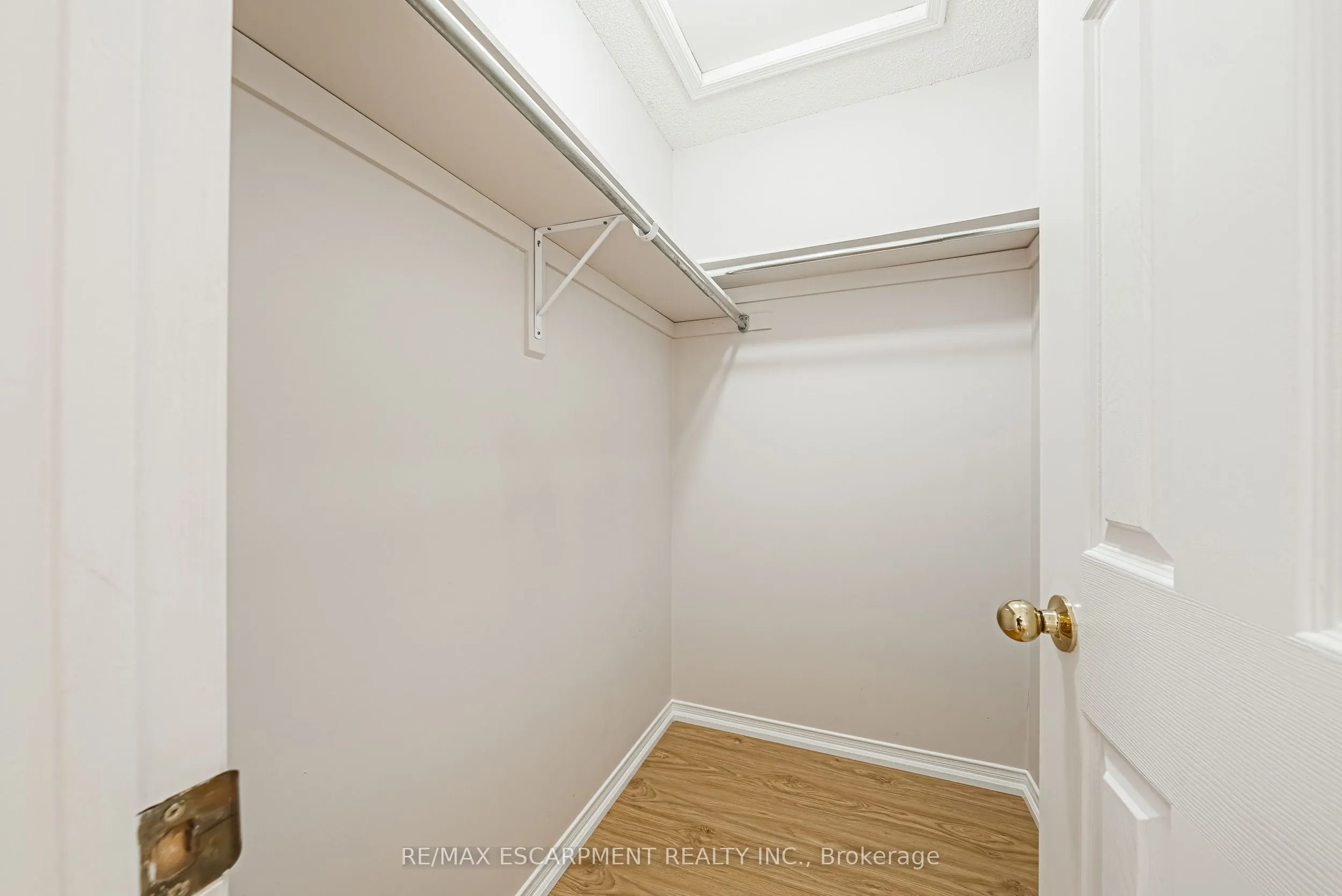 12 Summerfield Crescent