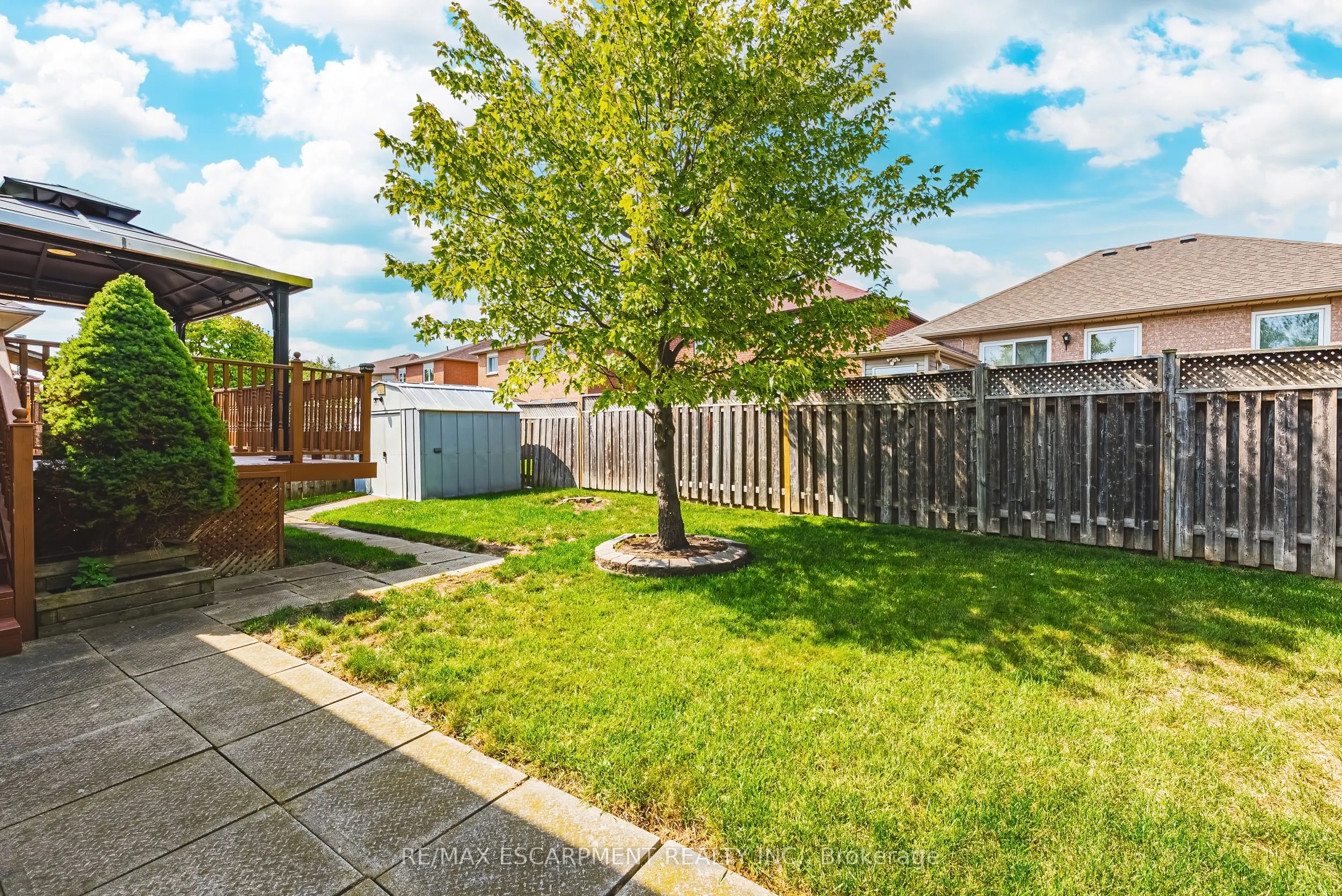 12 Summerfield Crescent