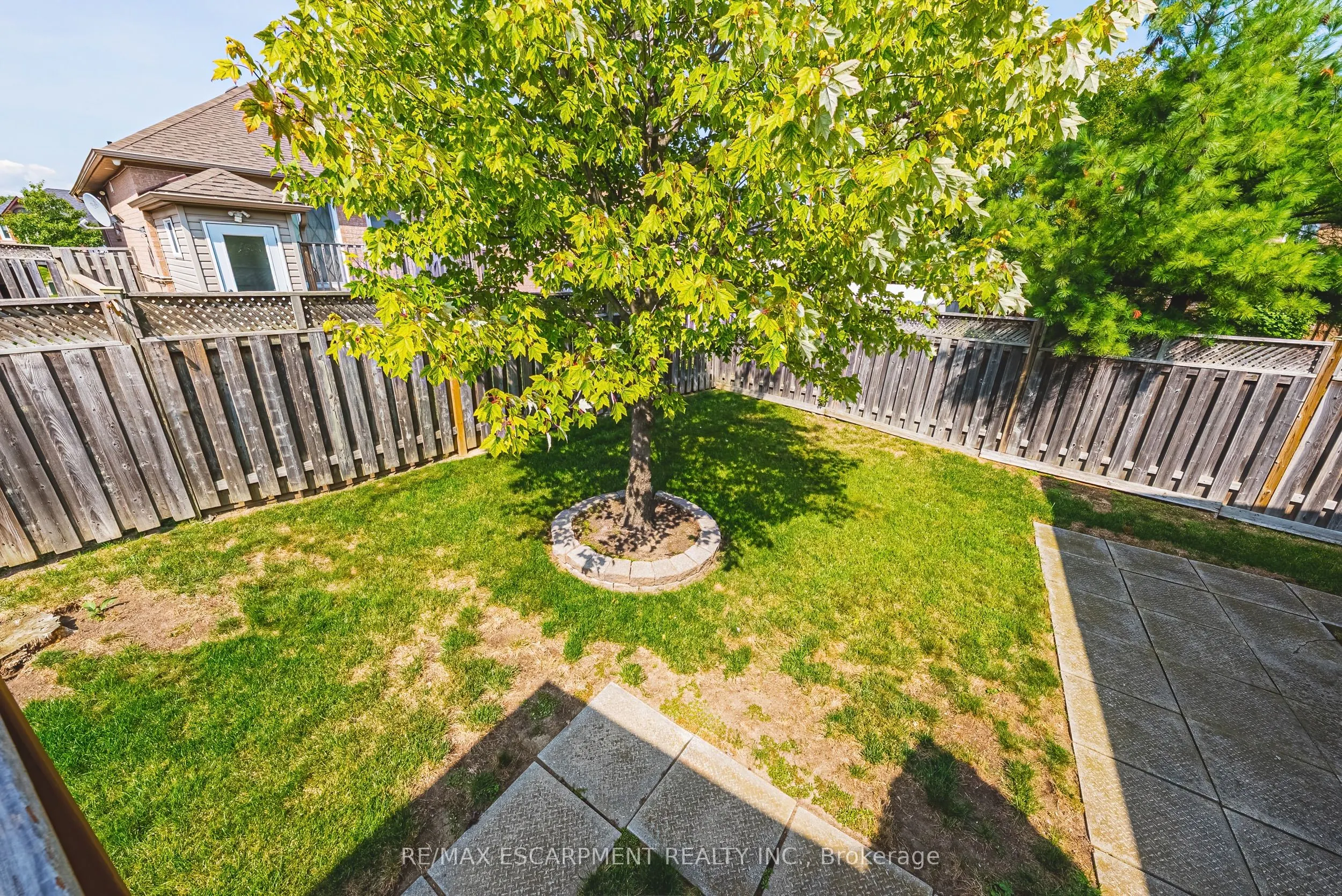 12 Summerfield Crescent
