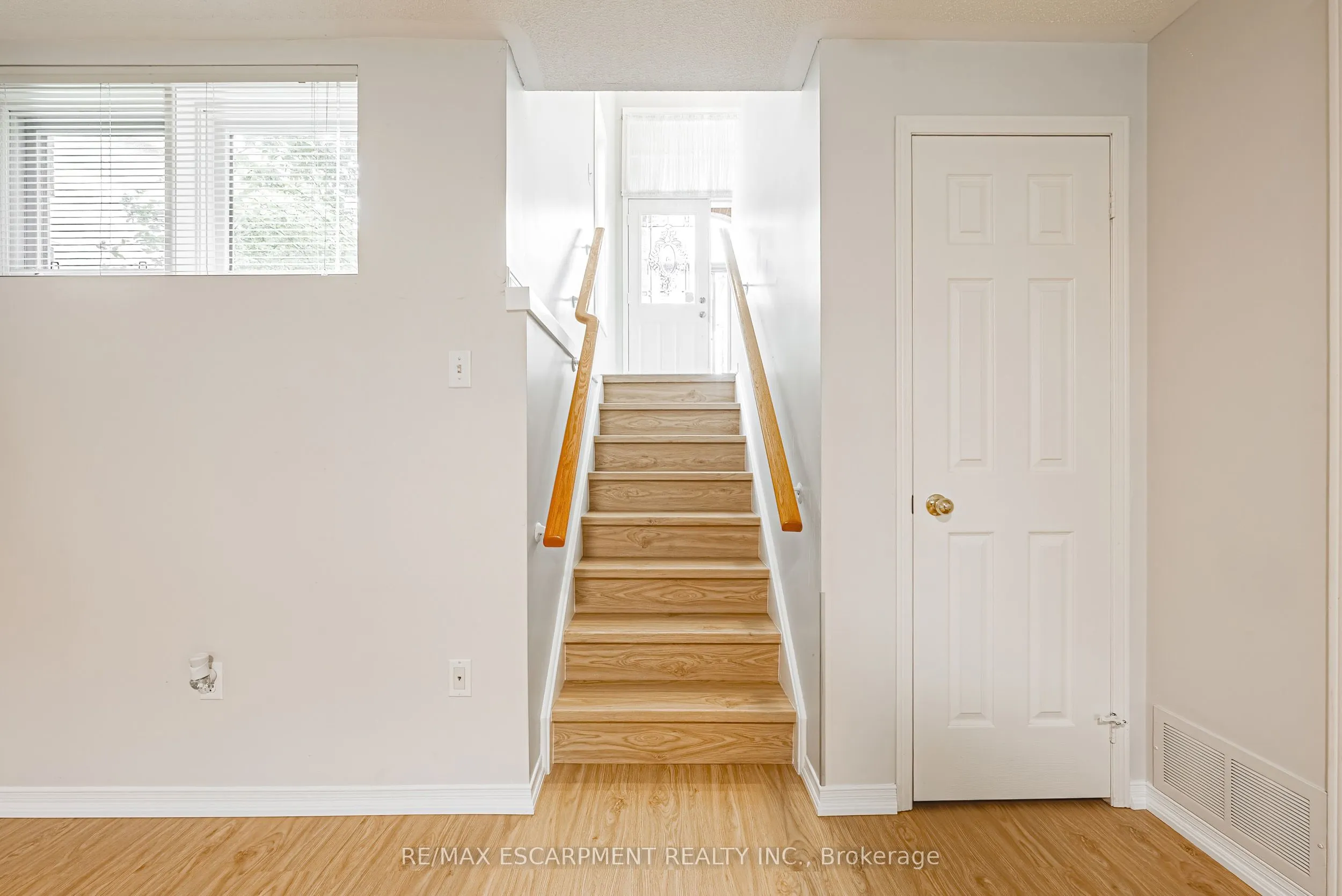 12 Summerfield Crescent
