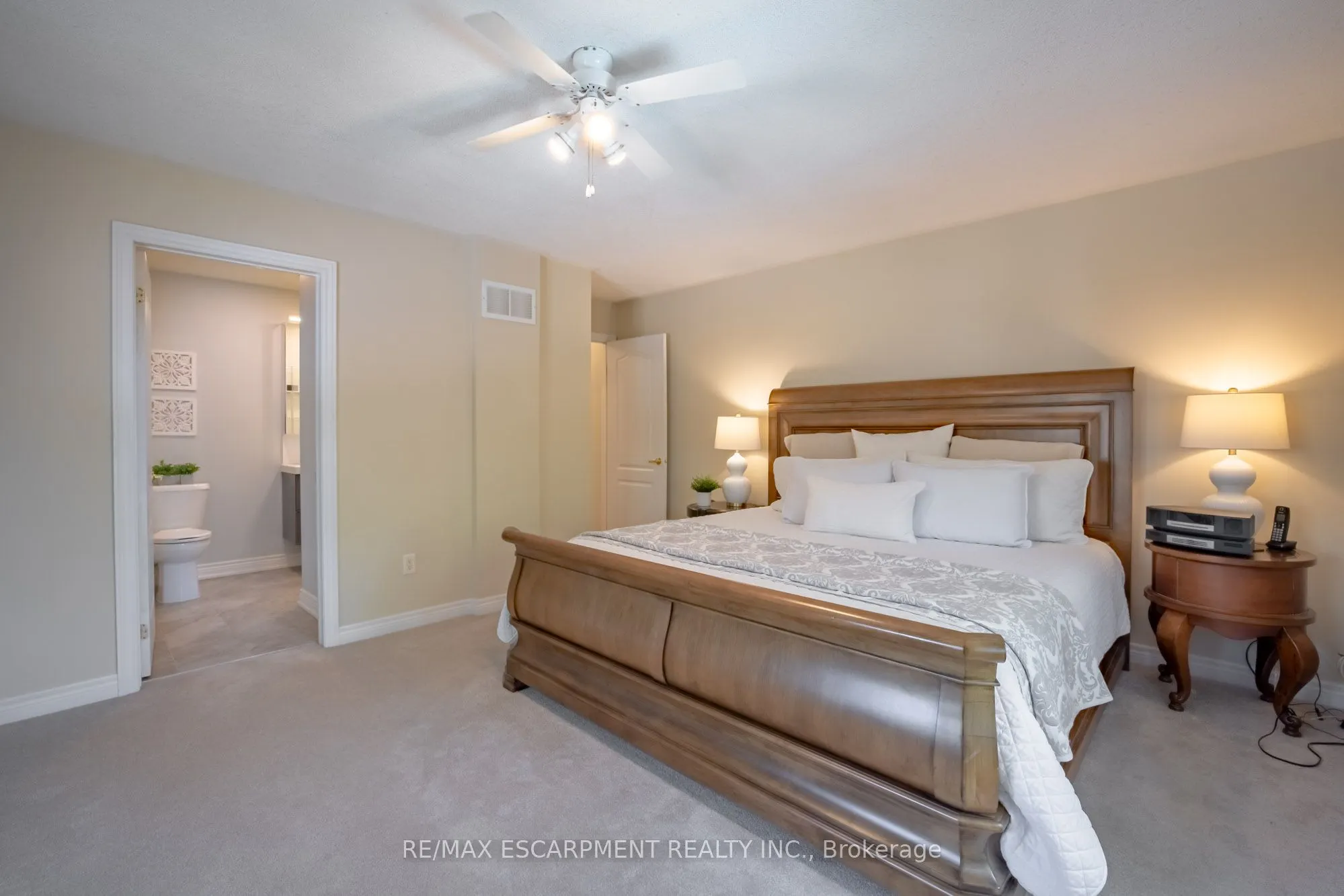 1050 Grand Boulevard, #11