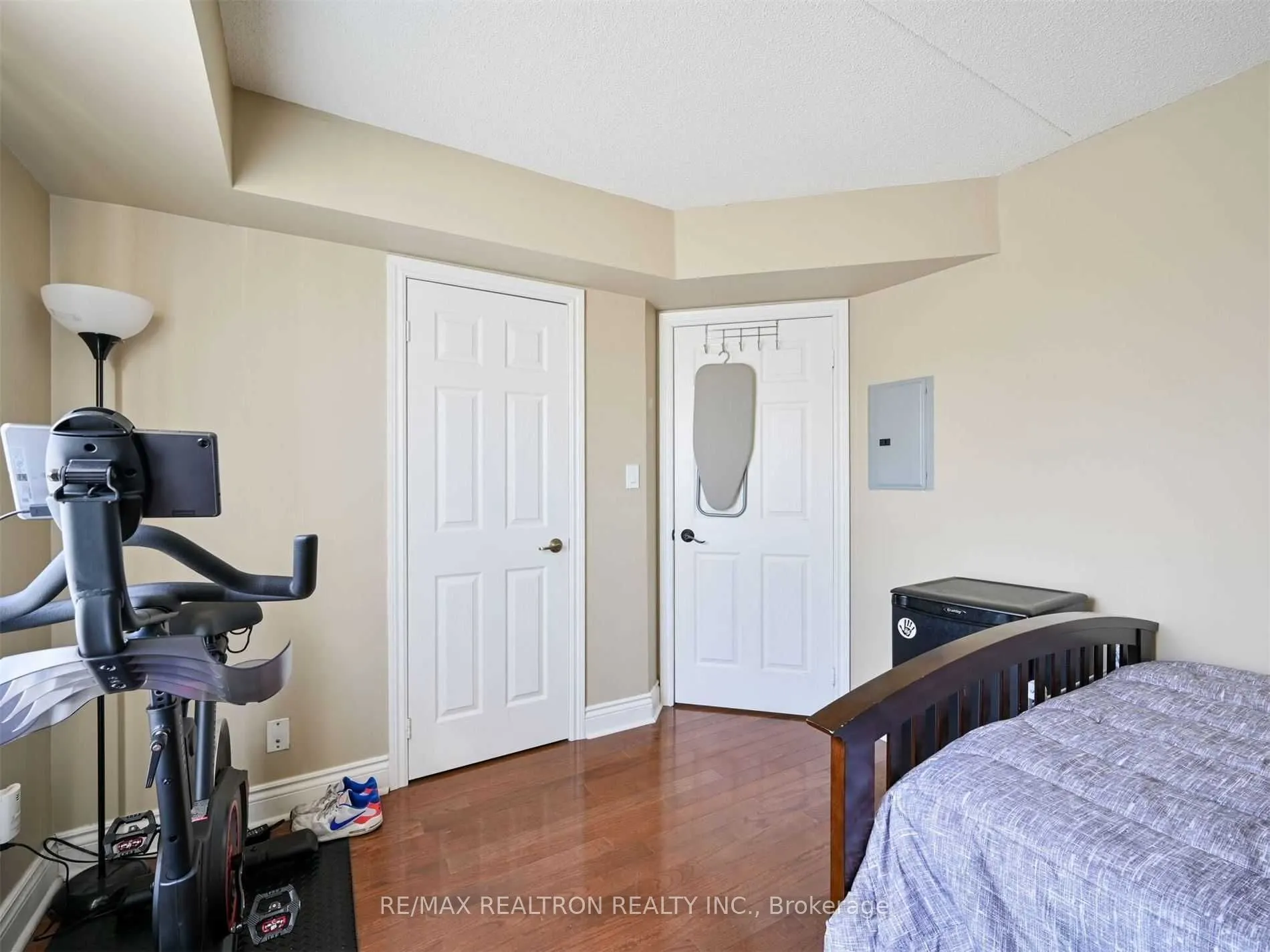 1451 Walker's Line, #316