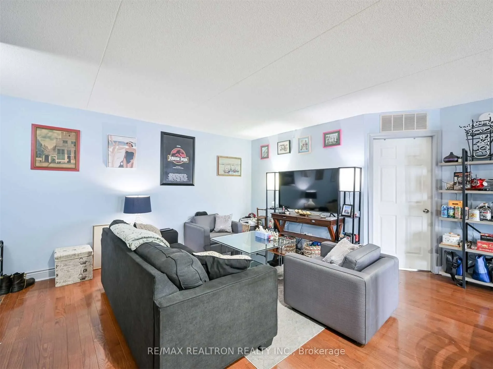 1451 Walker's Line, #316