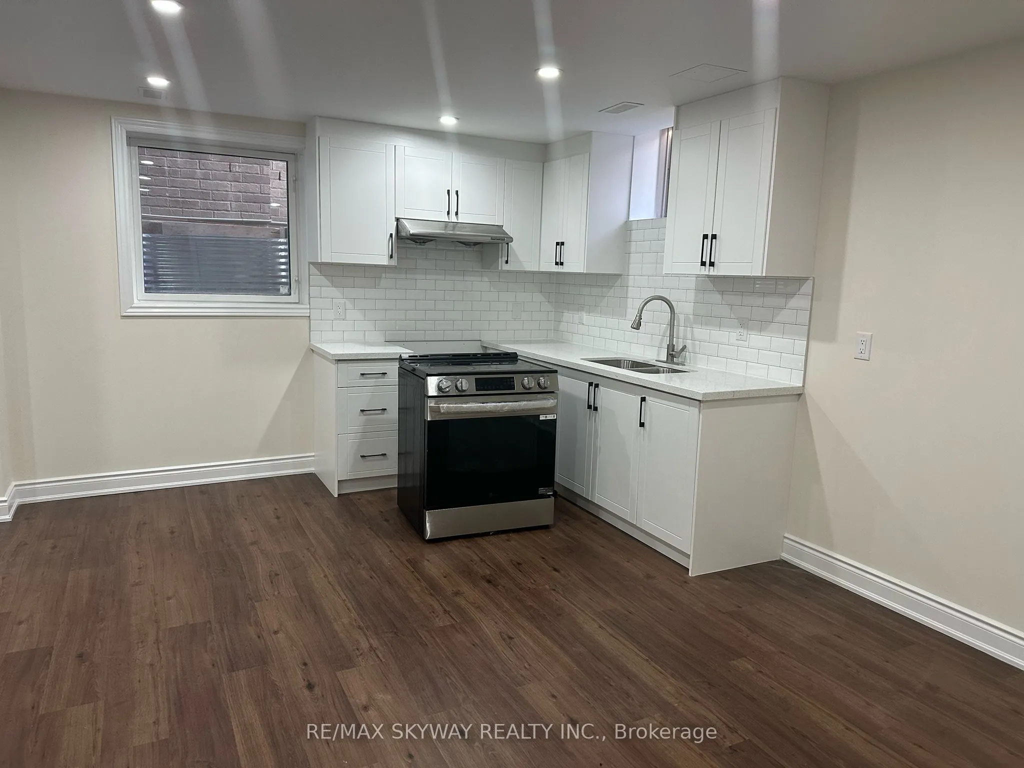 48 Blackberry Valley Crescent, #Basement