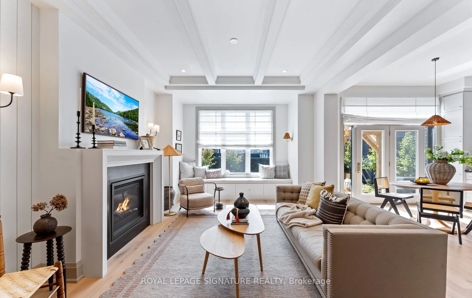 3186 William Cutmore Boulevard