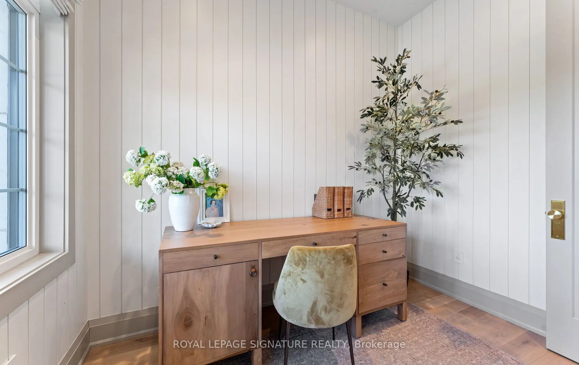 3186 William Cutmore Boulevard