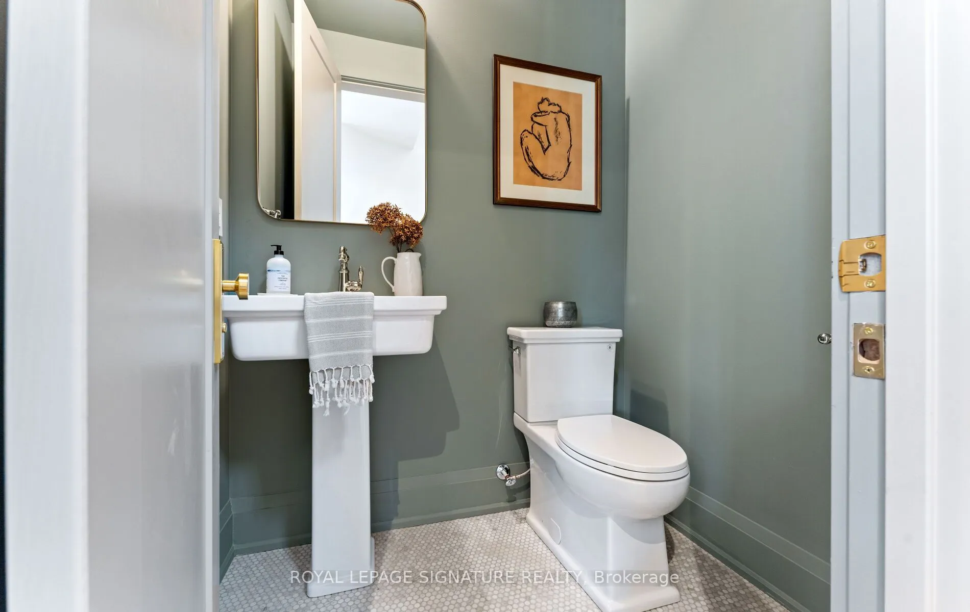 3186 William Cutmore Boulevard
