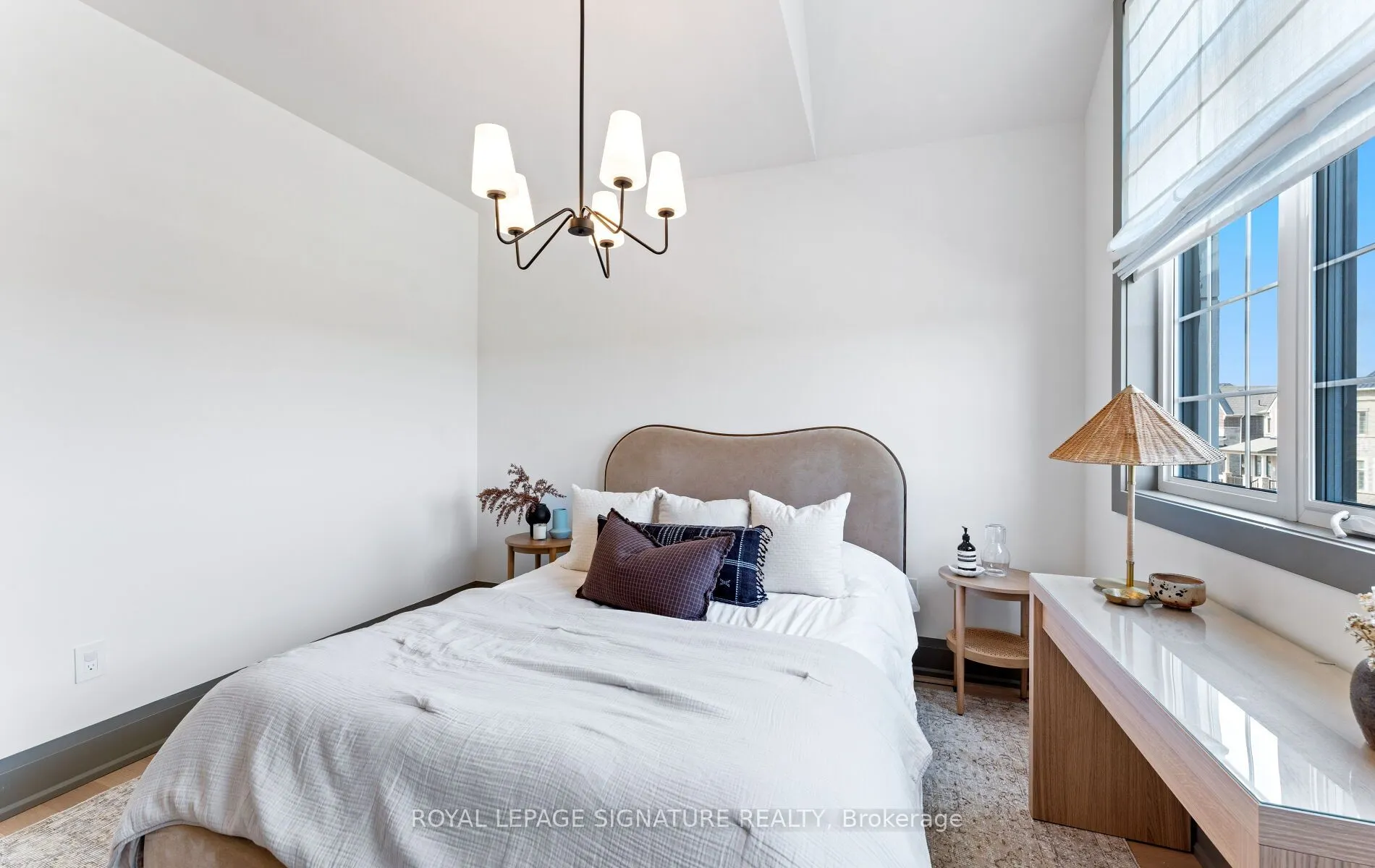 3186 William Cutmore Boulevard