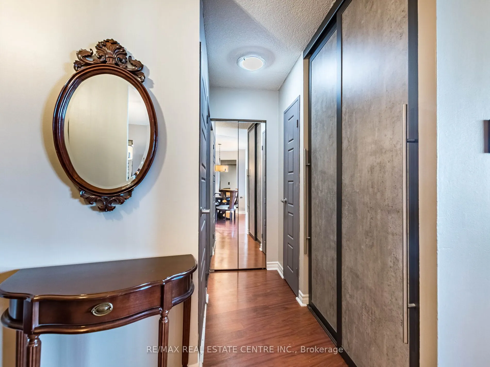 50 Mississauga Valley Boulevard, #1515