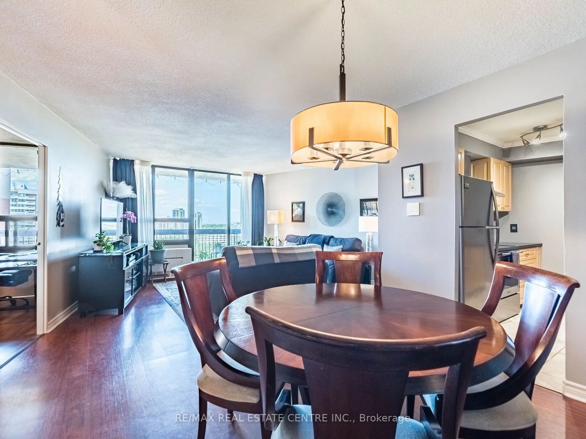 50 Mississauga Valley Boulevard, #1515