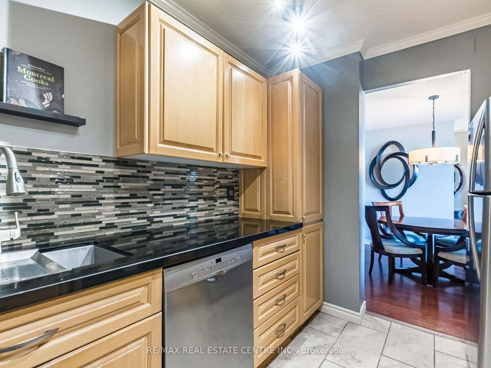 50 Mississauga Valley Boulevard, #1515