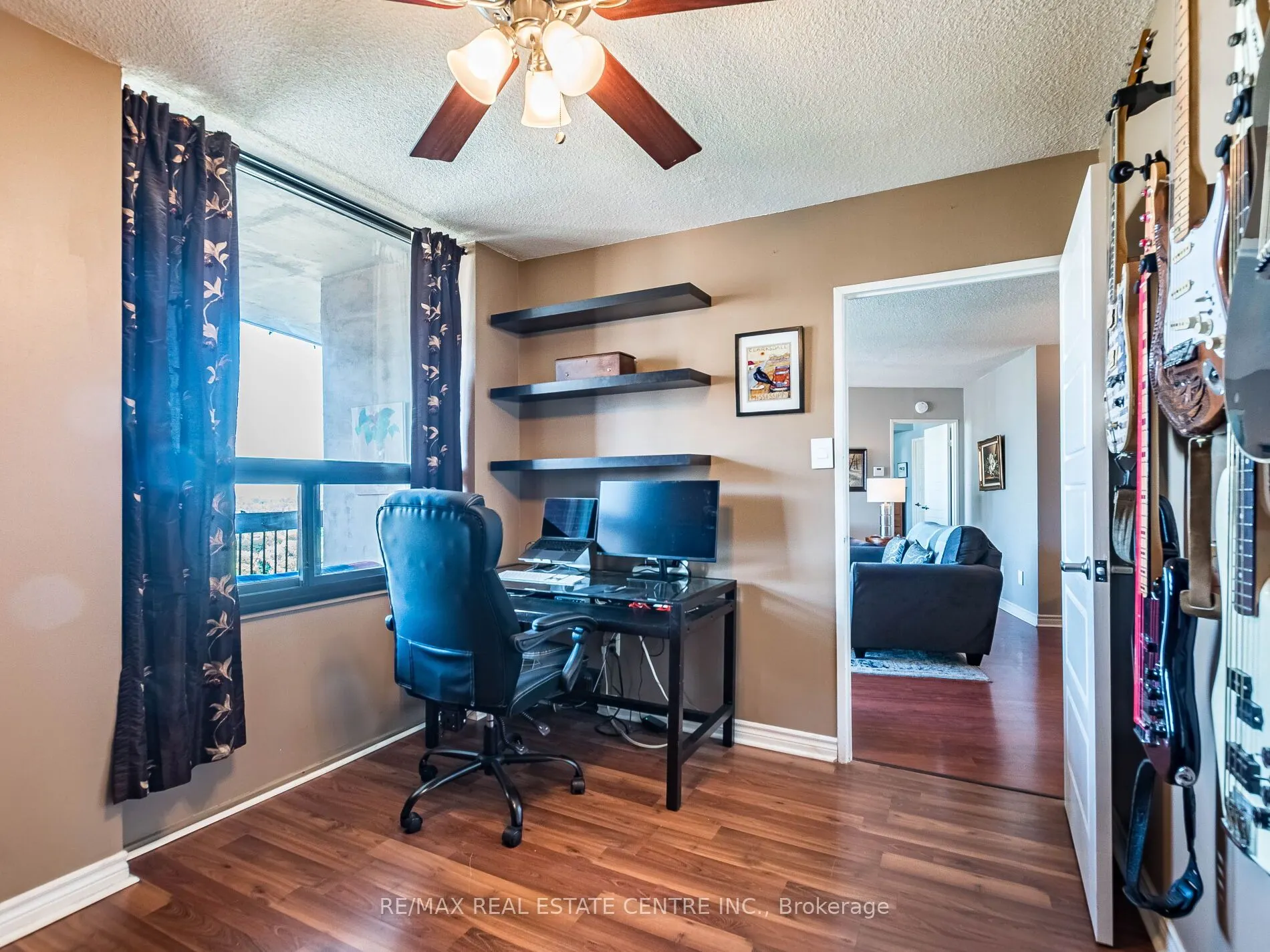 50 Mississauga Valley Boulevard, #1515