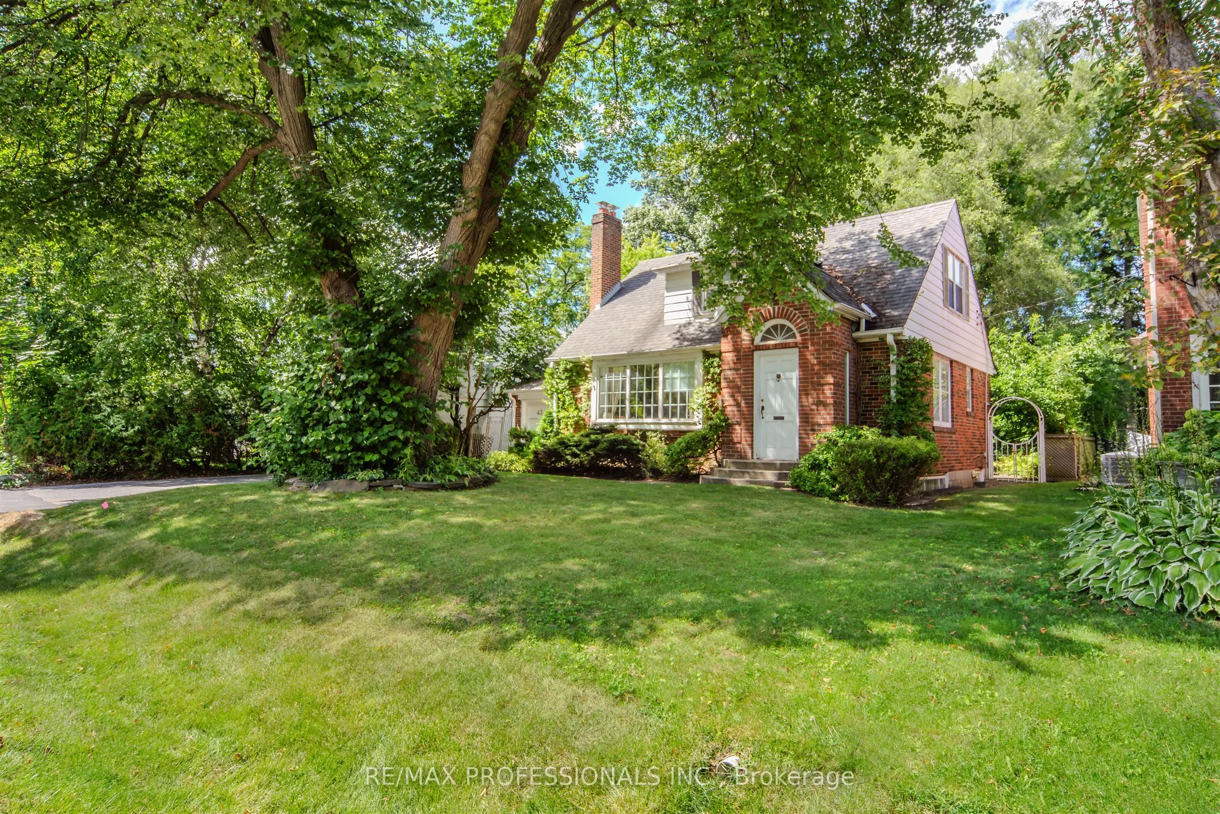 43 Nottingham Drive