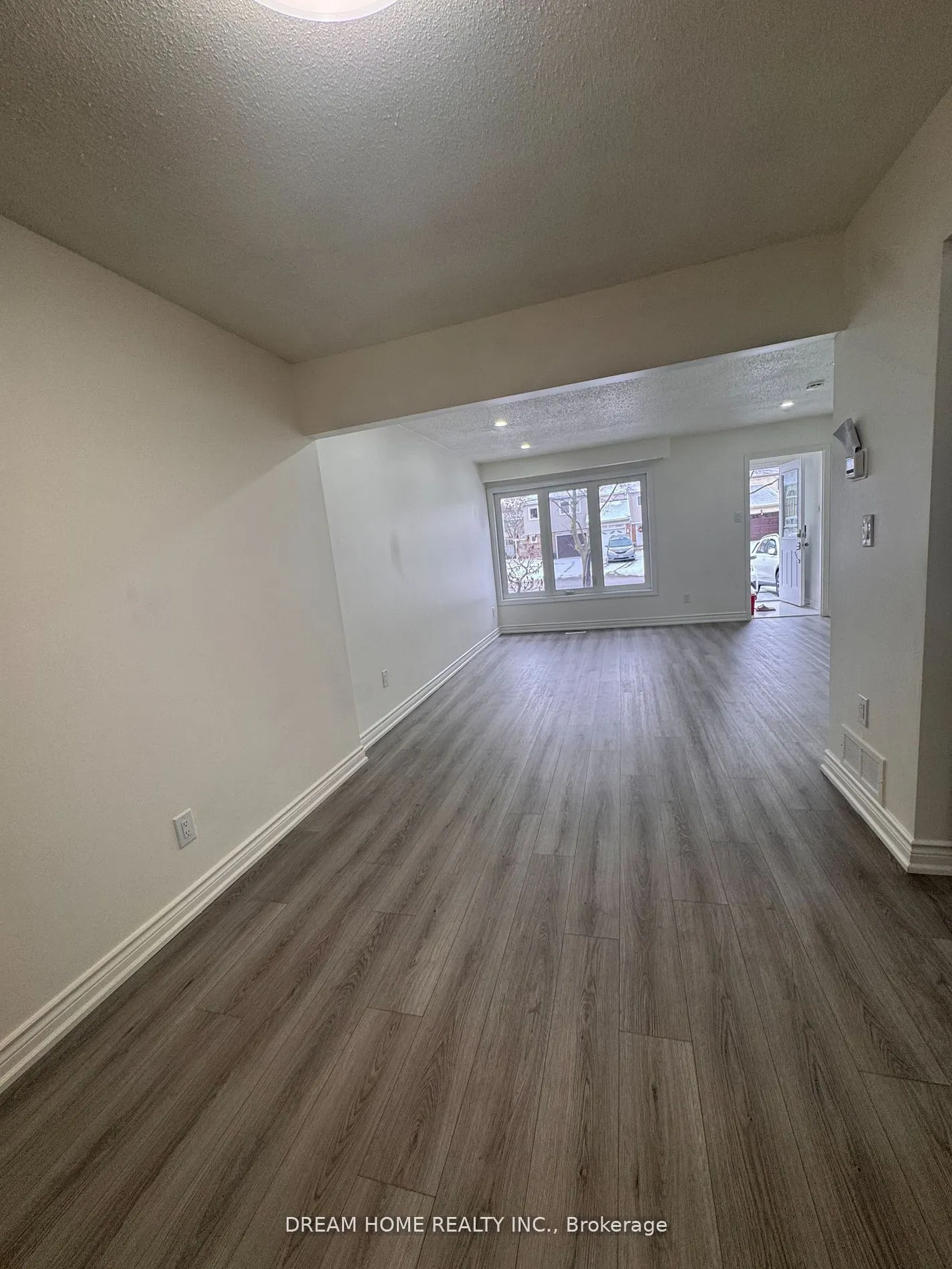 3467 Longleaf Court, #Main