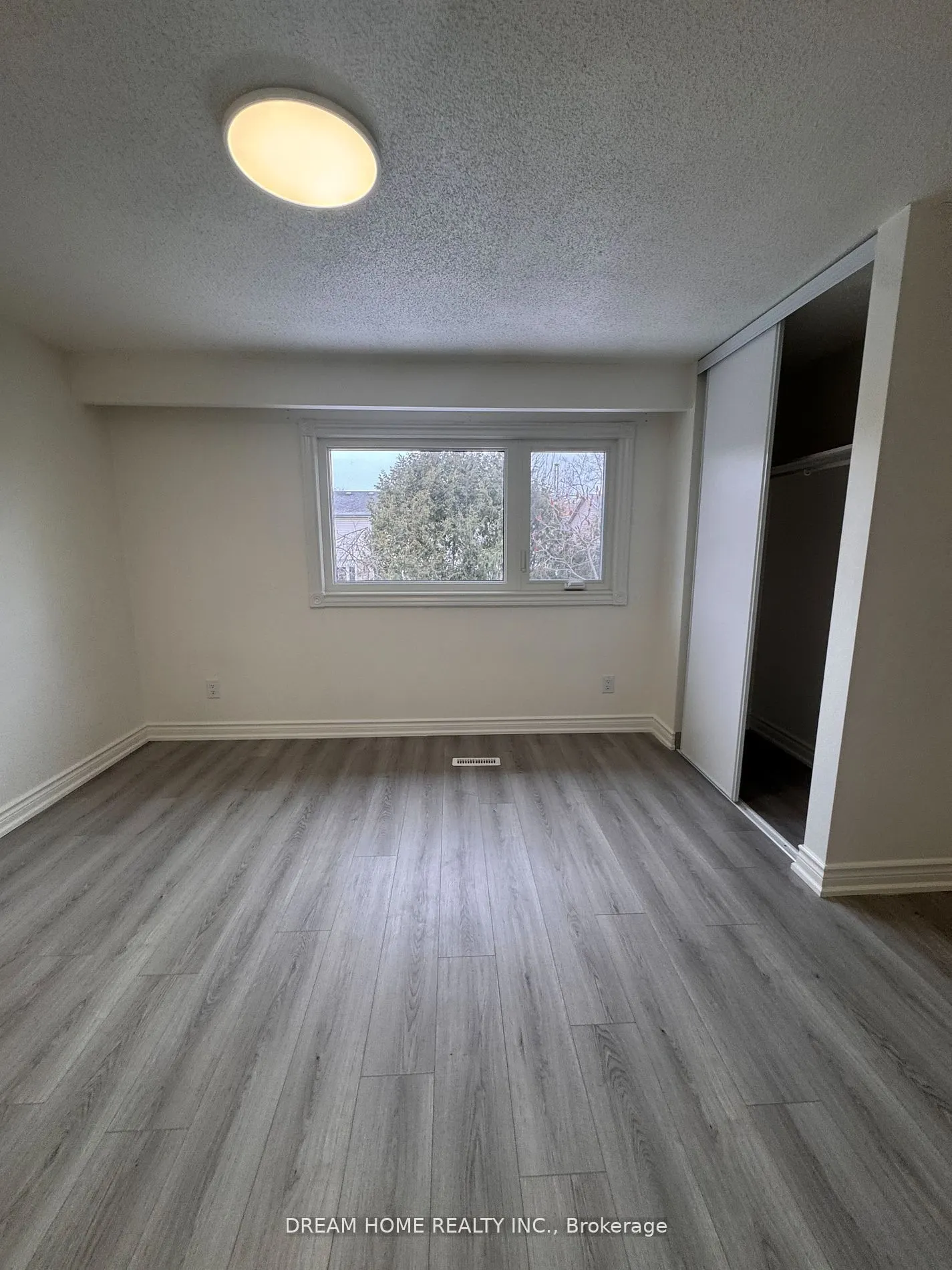 3467 Longleaf Court, #Main