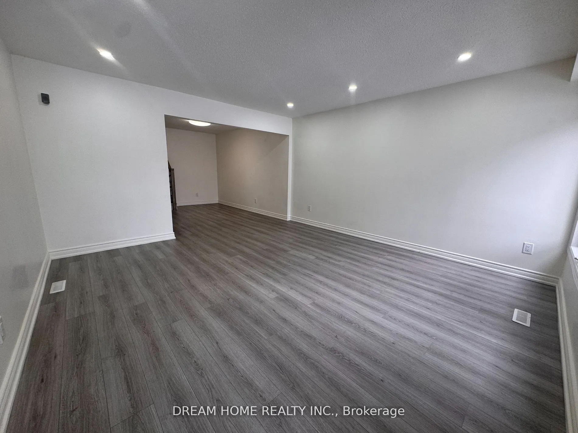 3467 Longleaf Court, #Main