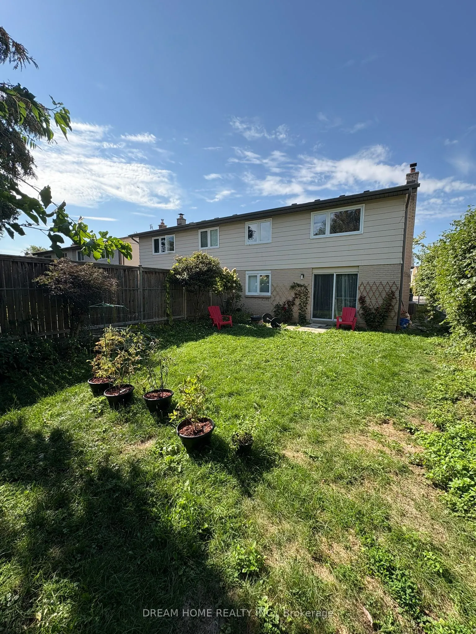 3467 Longleaf Court, #Main