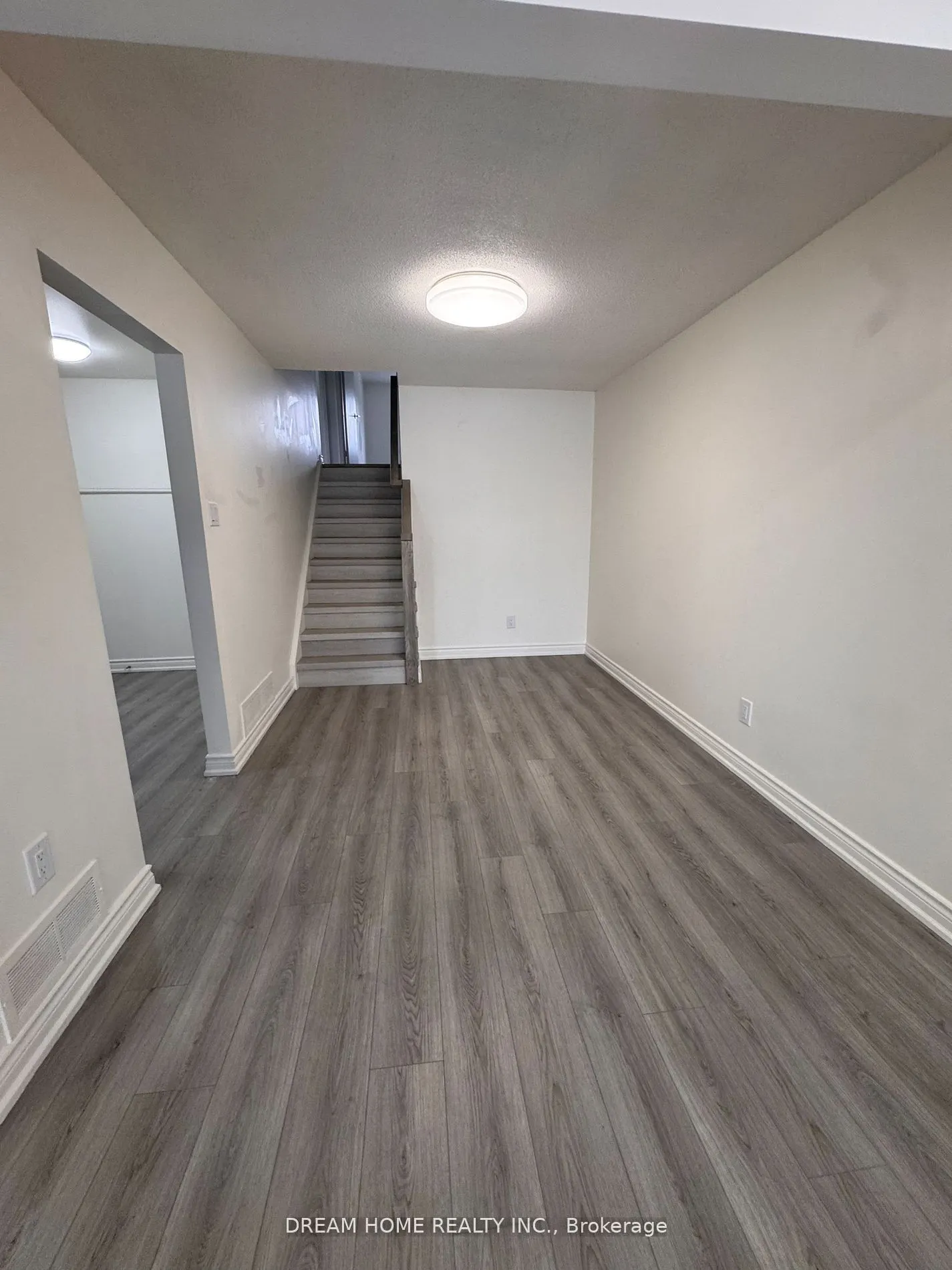 3467 Longleaf Court, #Main