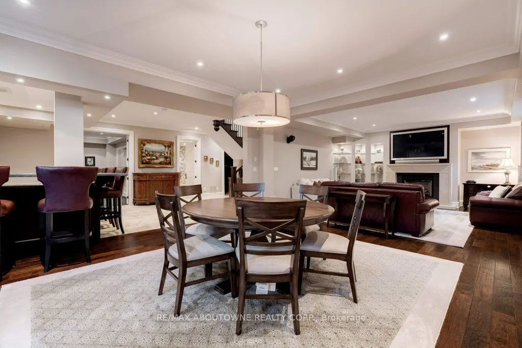 1237 Donlea Crescent
