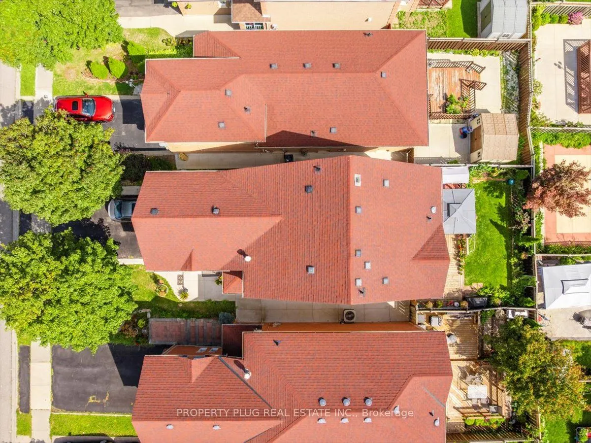 95 Mosley Crescent