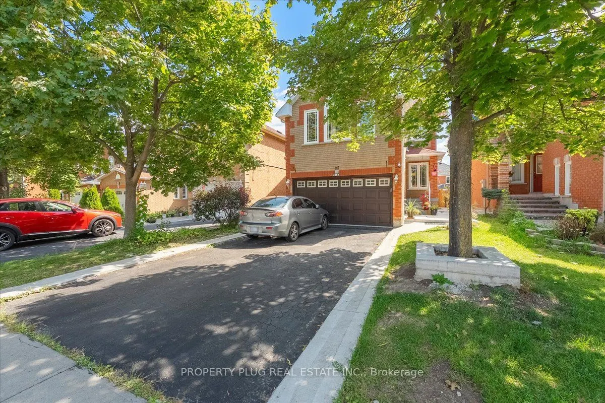 95 Mosley Crescent