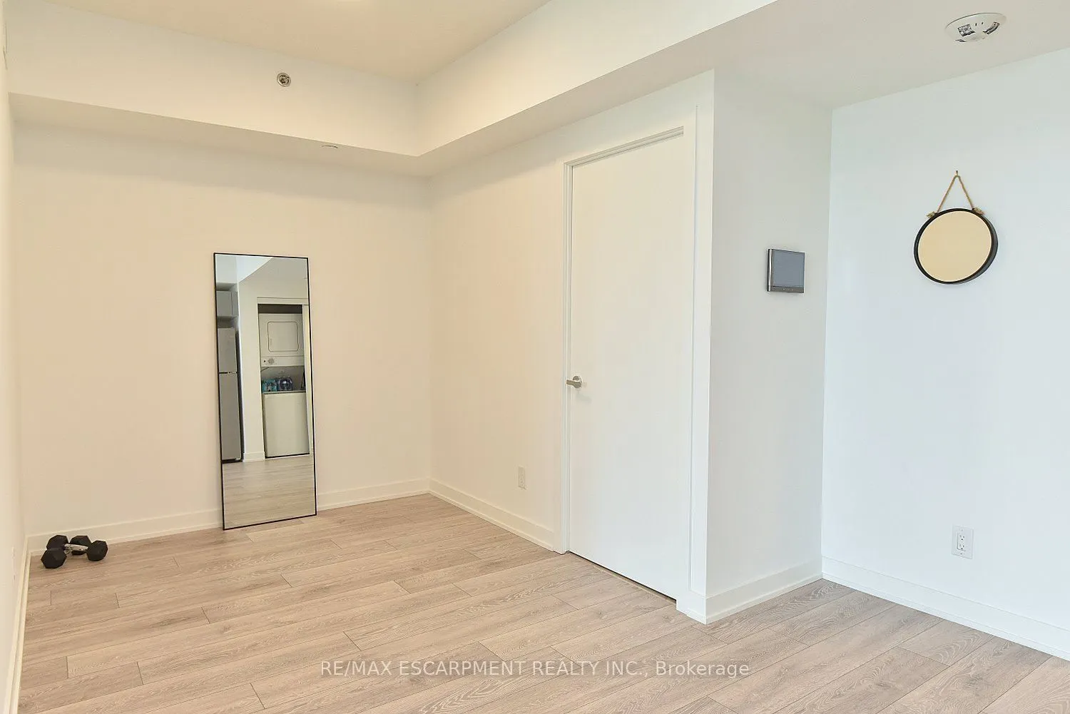 3200 Dakota Common, #B1006