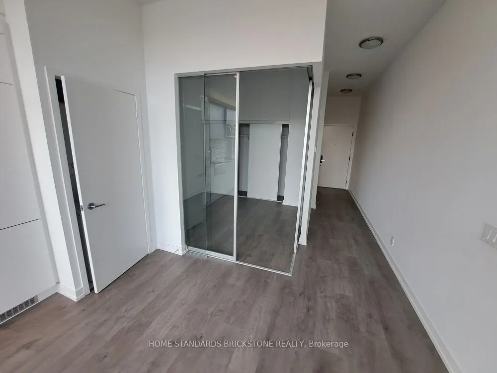 270 Dufferin Street, ##215
