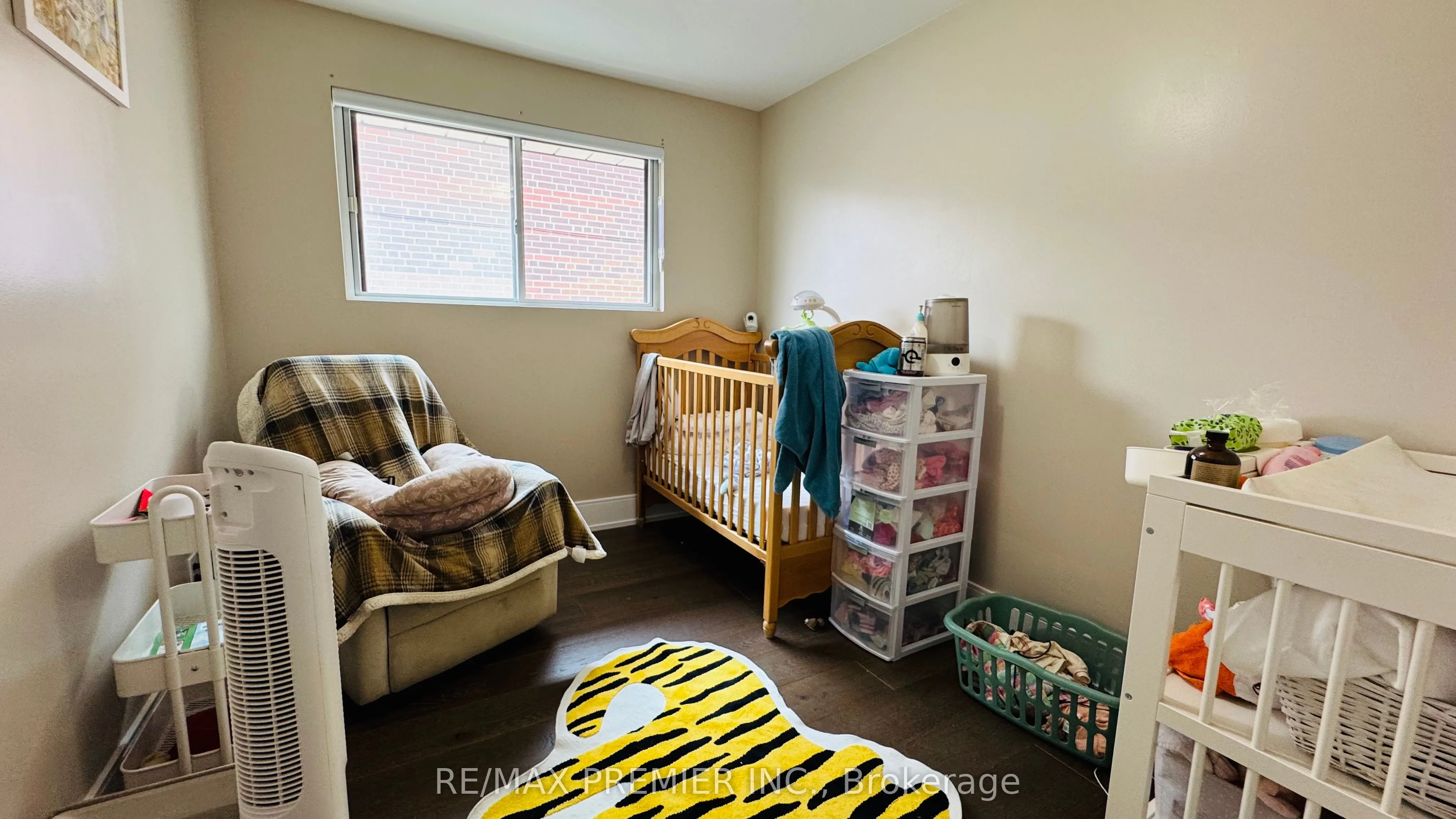 102 Northover Street