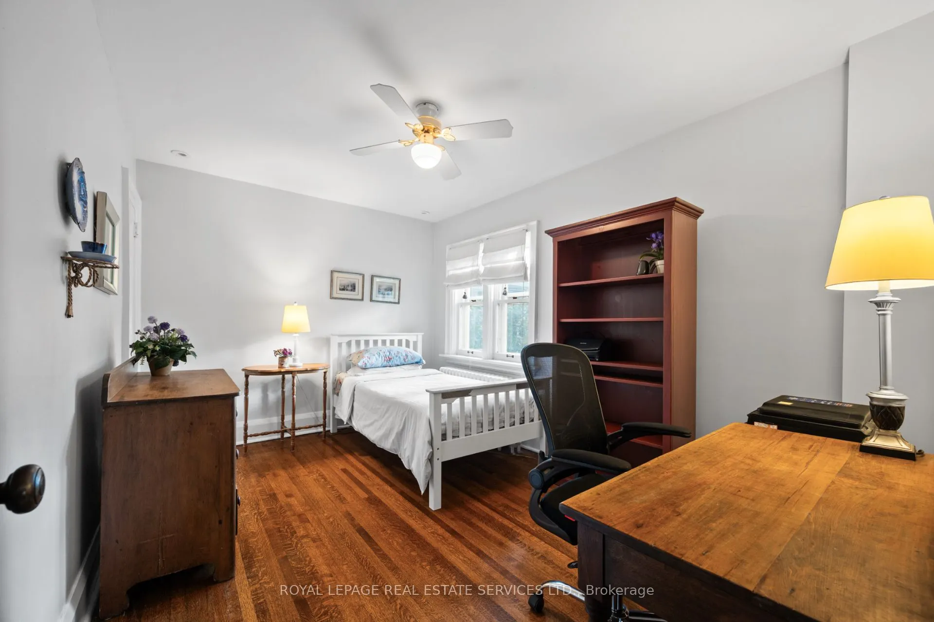 64 Grenview Boulevard N