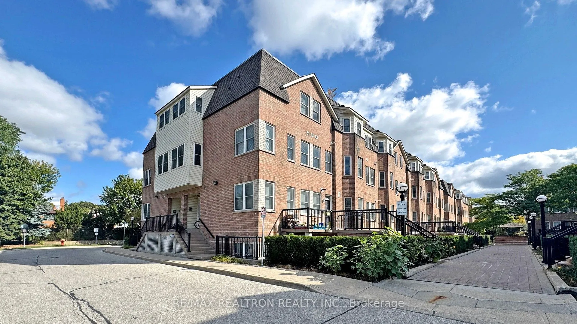 760 Lawrence Avenue W, #158
