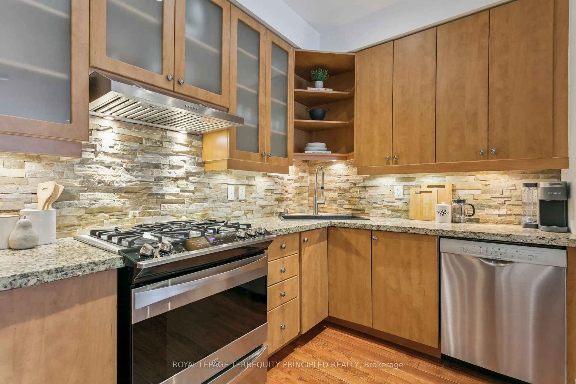 1968 Bloor Street W, #6