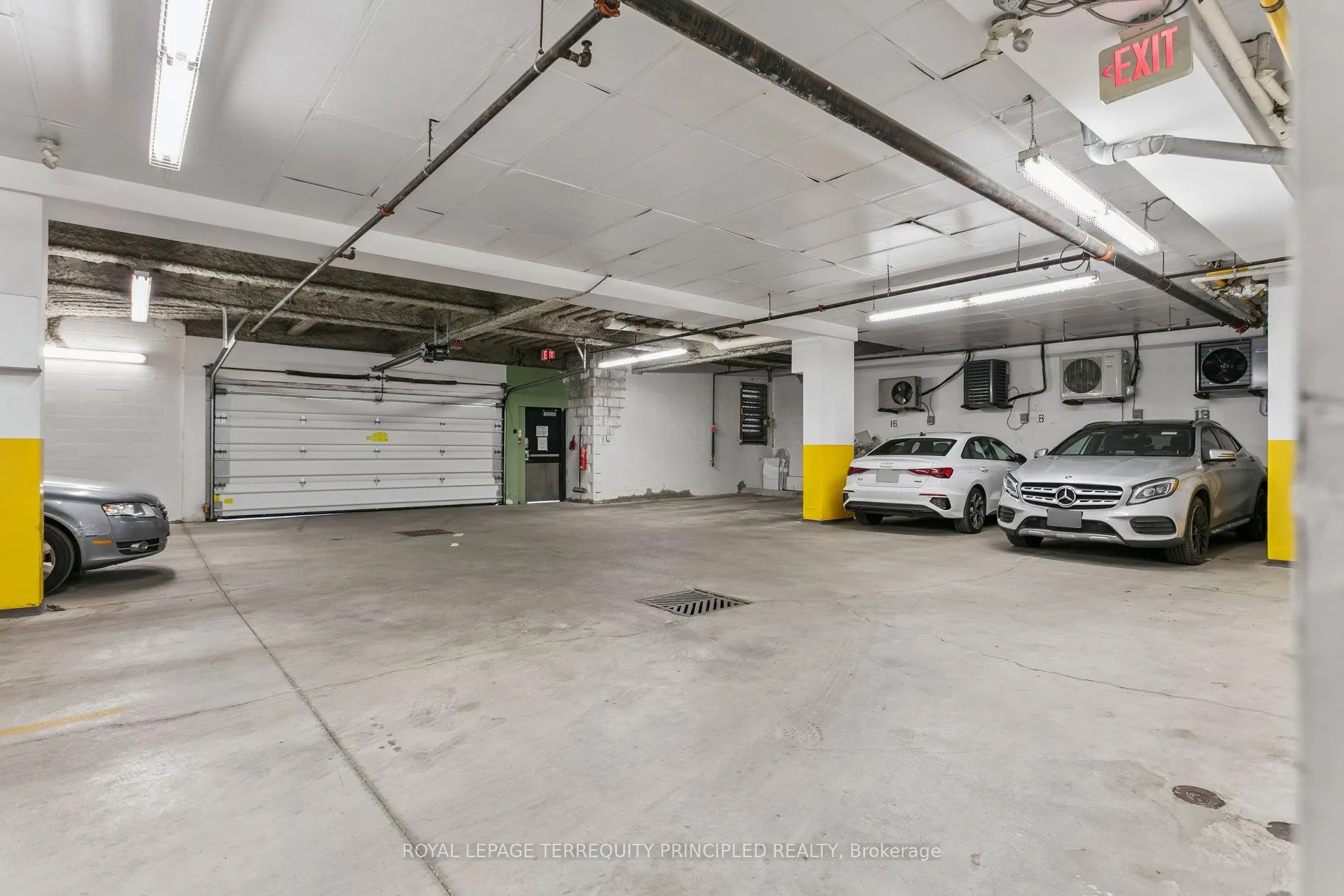 1968 Bloor Street W, #6