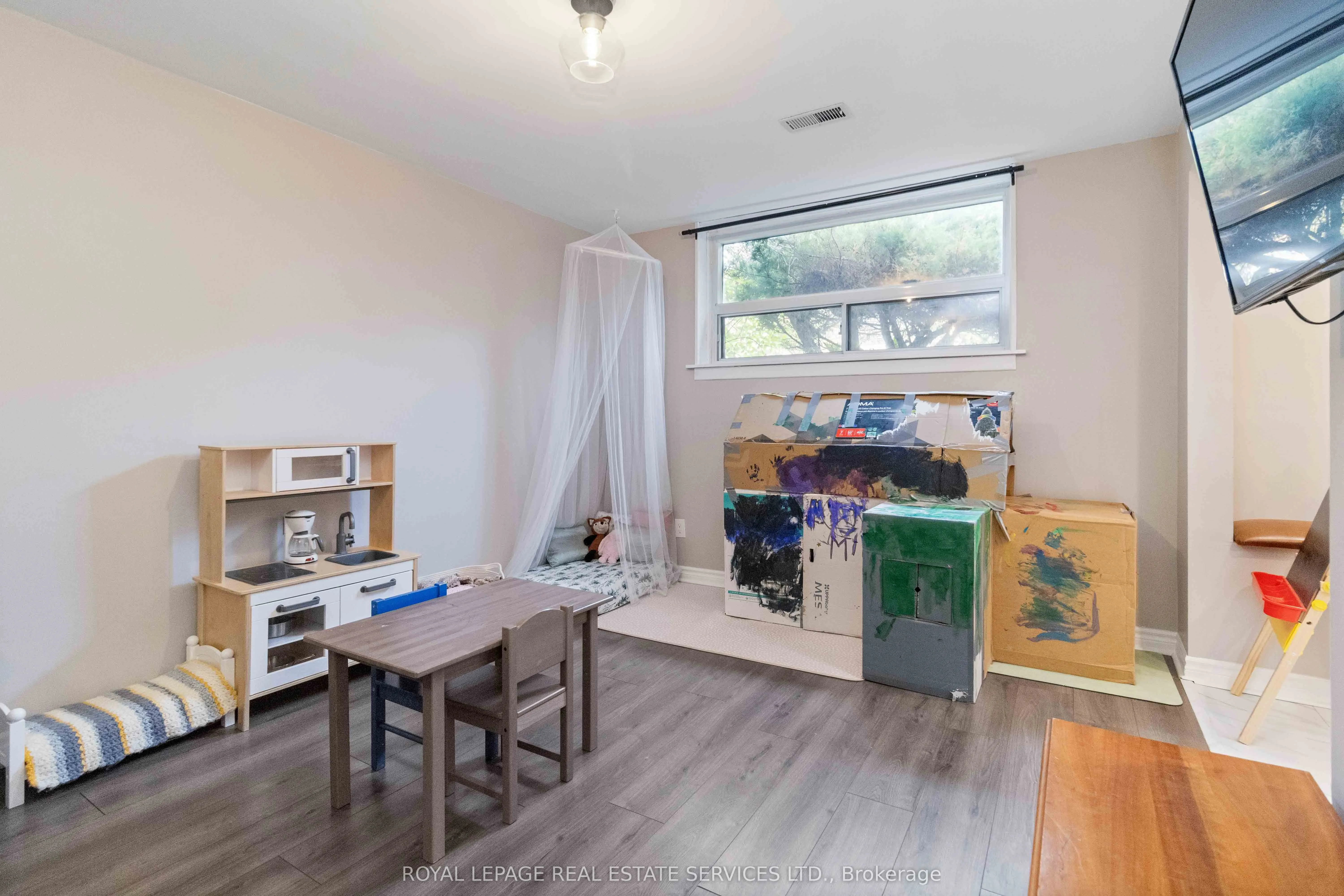 2148 Wiseman Court