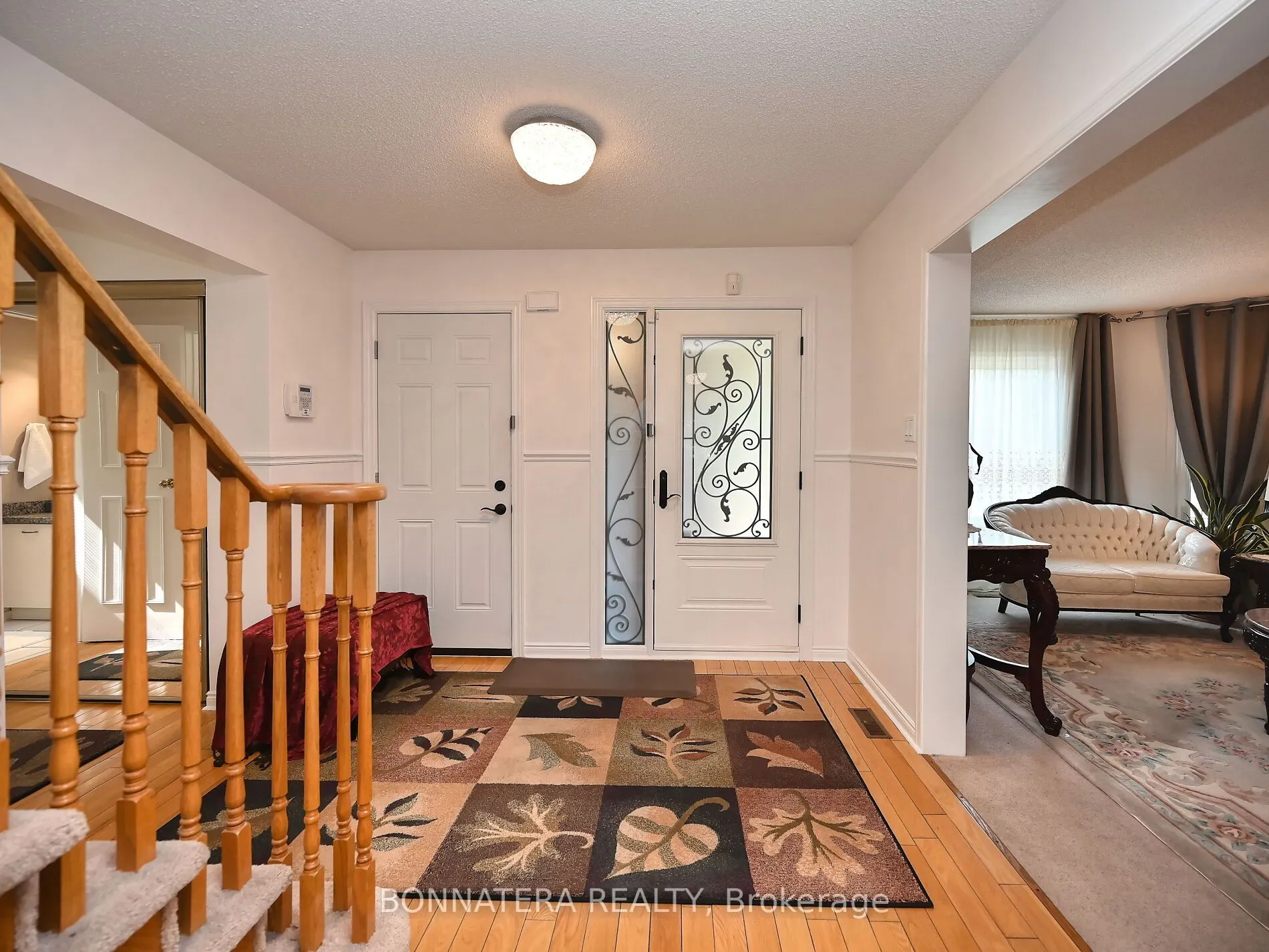 4445 Guildwood Way